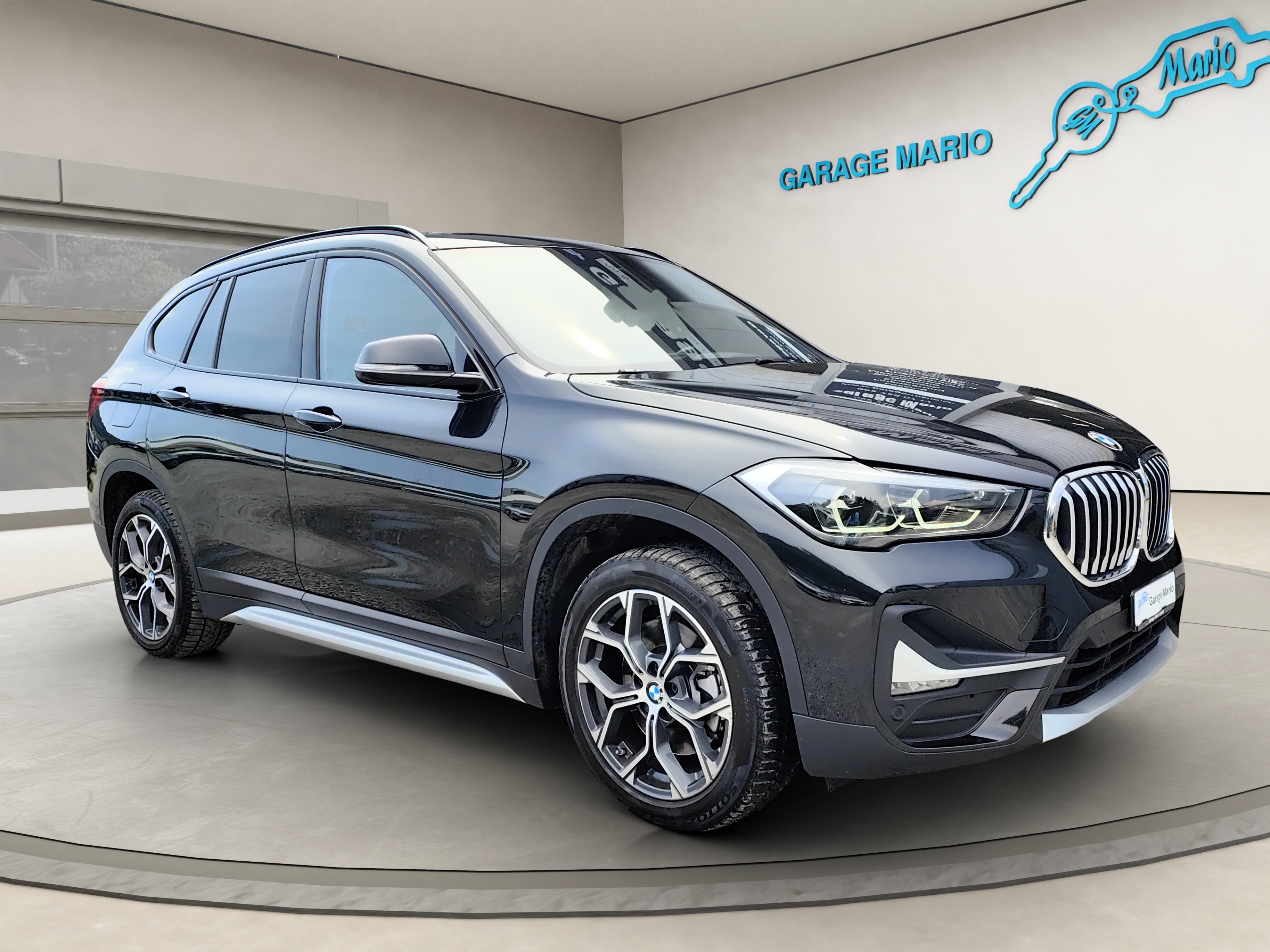 BMW X1 xDrive 20i xLine Steptronic