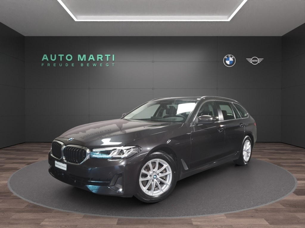 BMW 520d xDrive 48V Touring