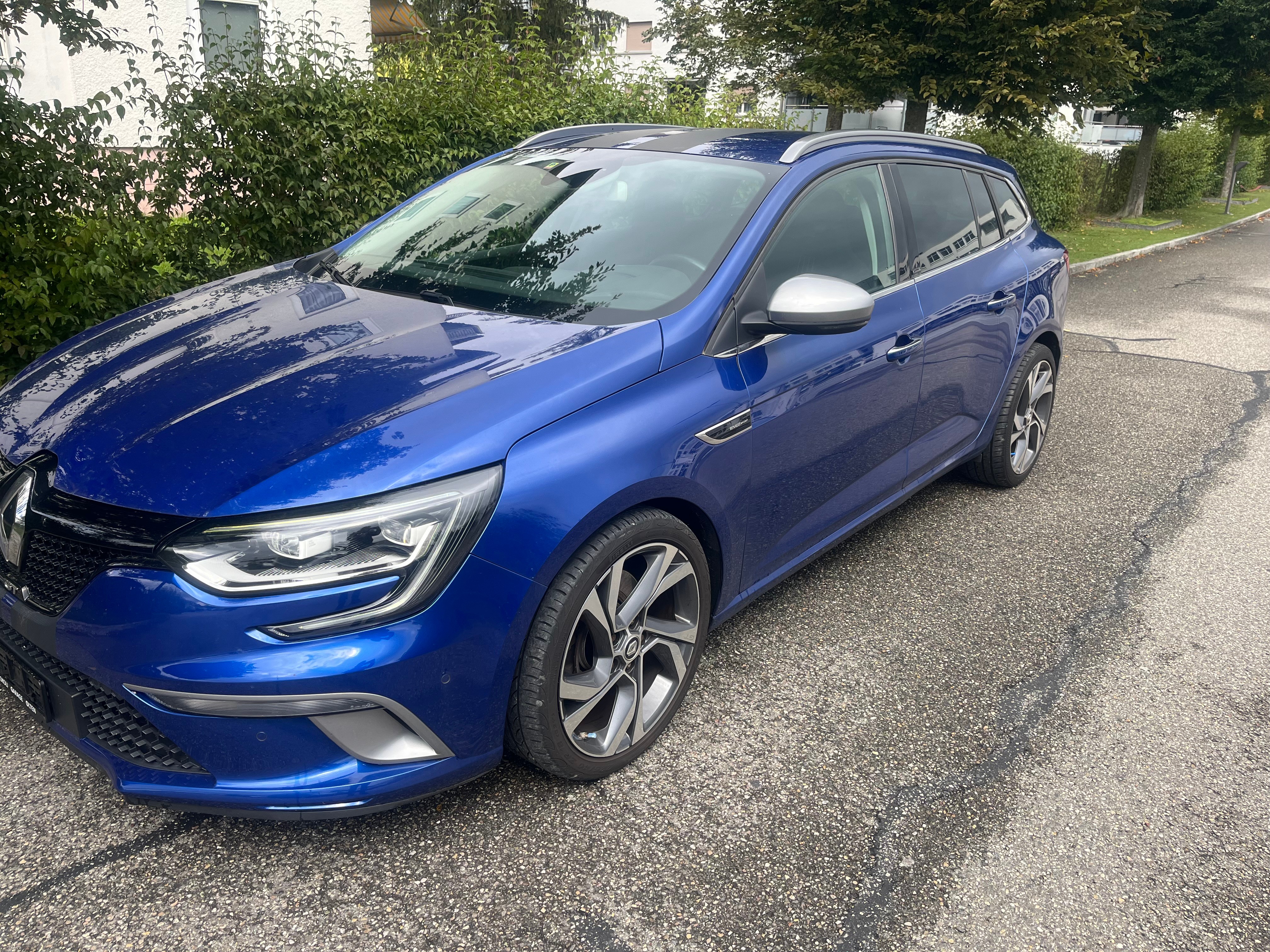 RENAULT Mégane Grandtour 1.6 dCi GT EDC