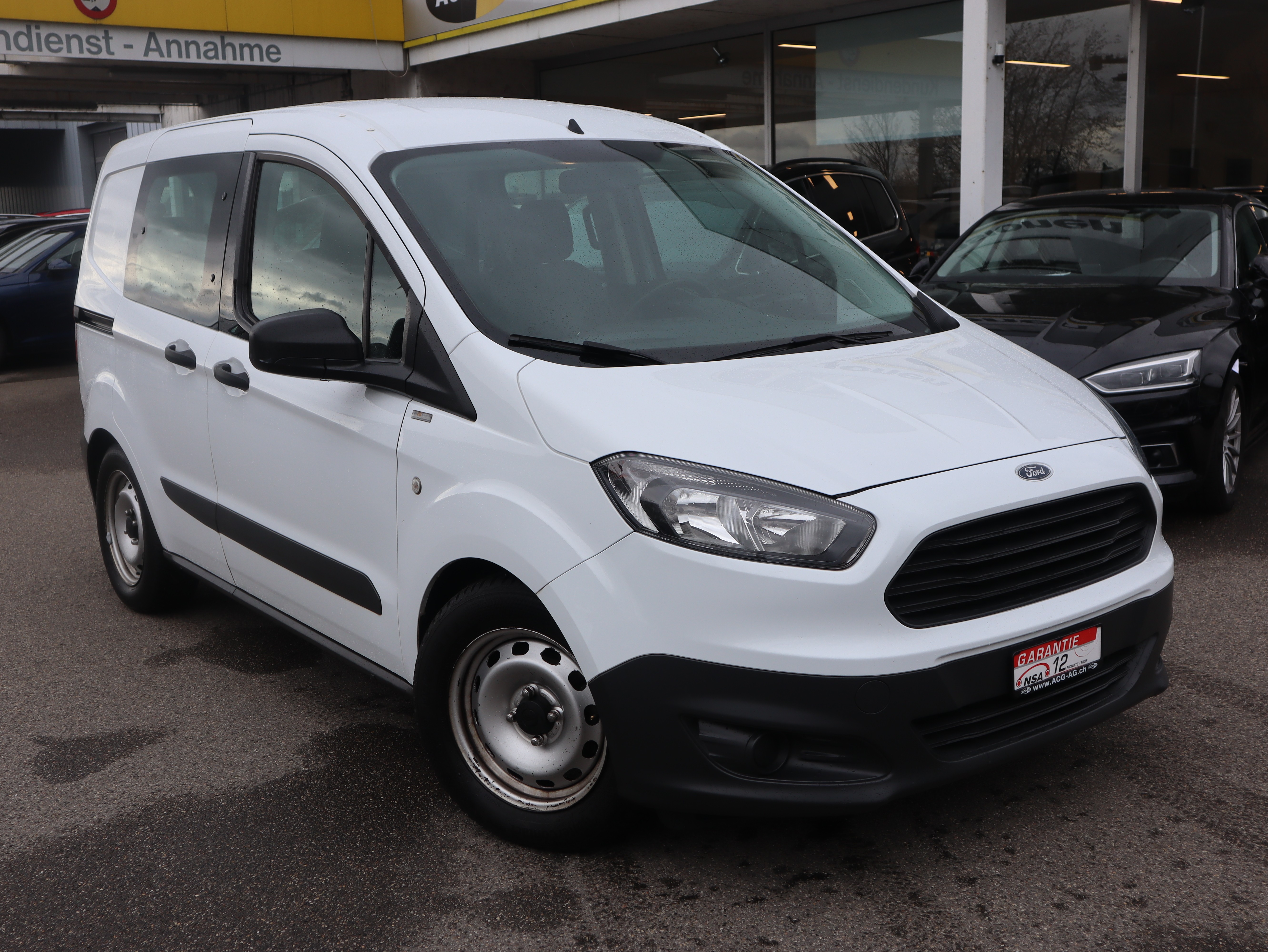 FORD Transit Courier Combi 1.5 TDCi Trend ** 5-Plätzer ** Klimaanlage ** Frisch ab MFK & Service **