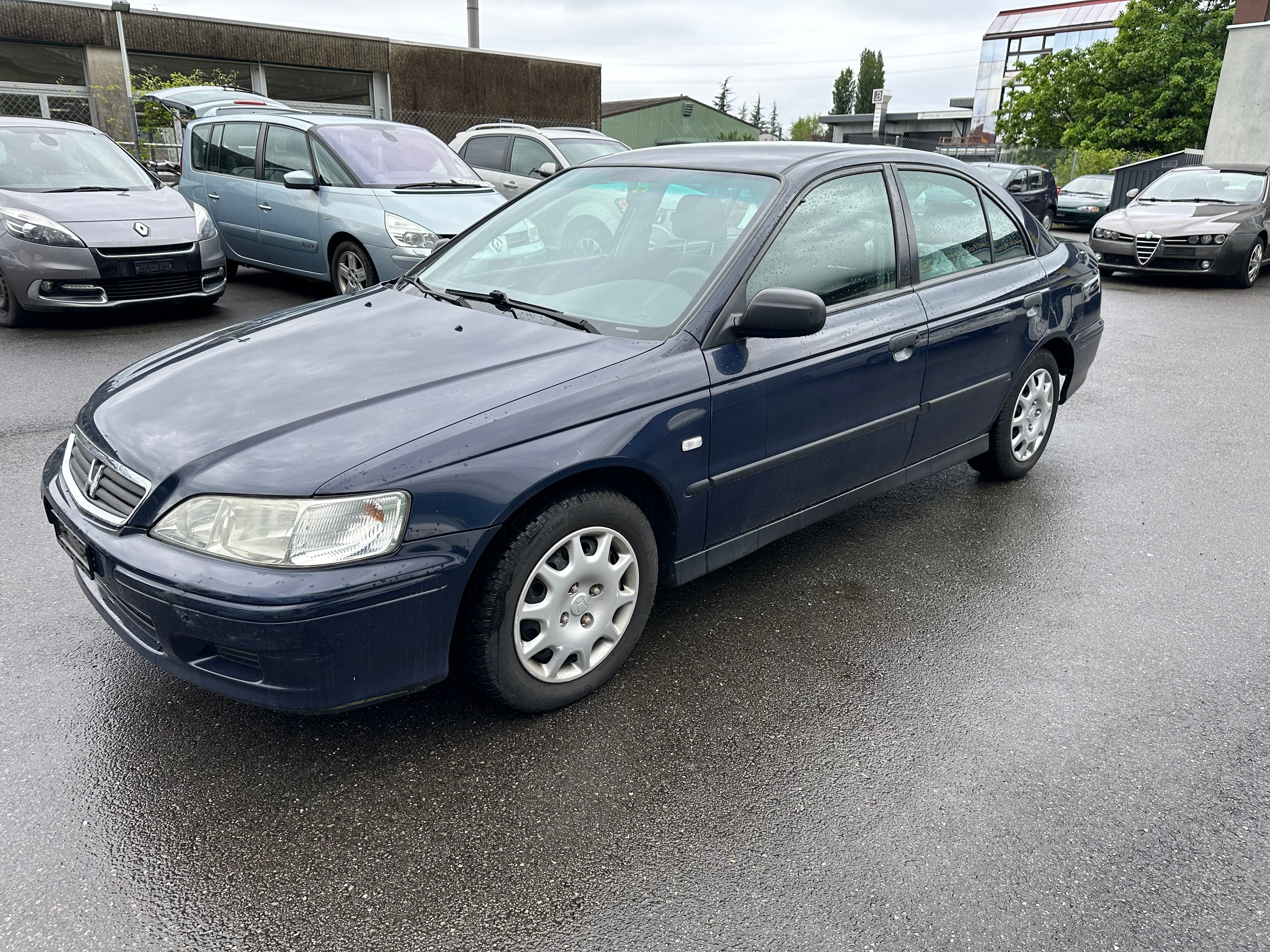 HONDA Accord 1.8i LS