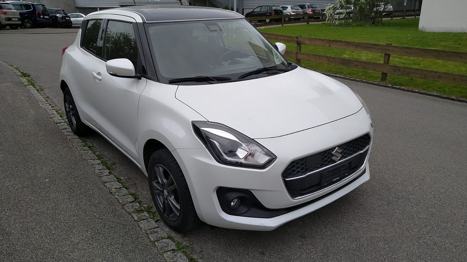 SUZUKI Swift 1.2i 16V SHVS Compact Top Hybrid Allgrip 4x4