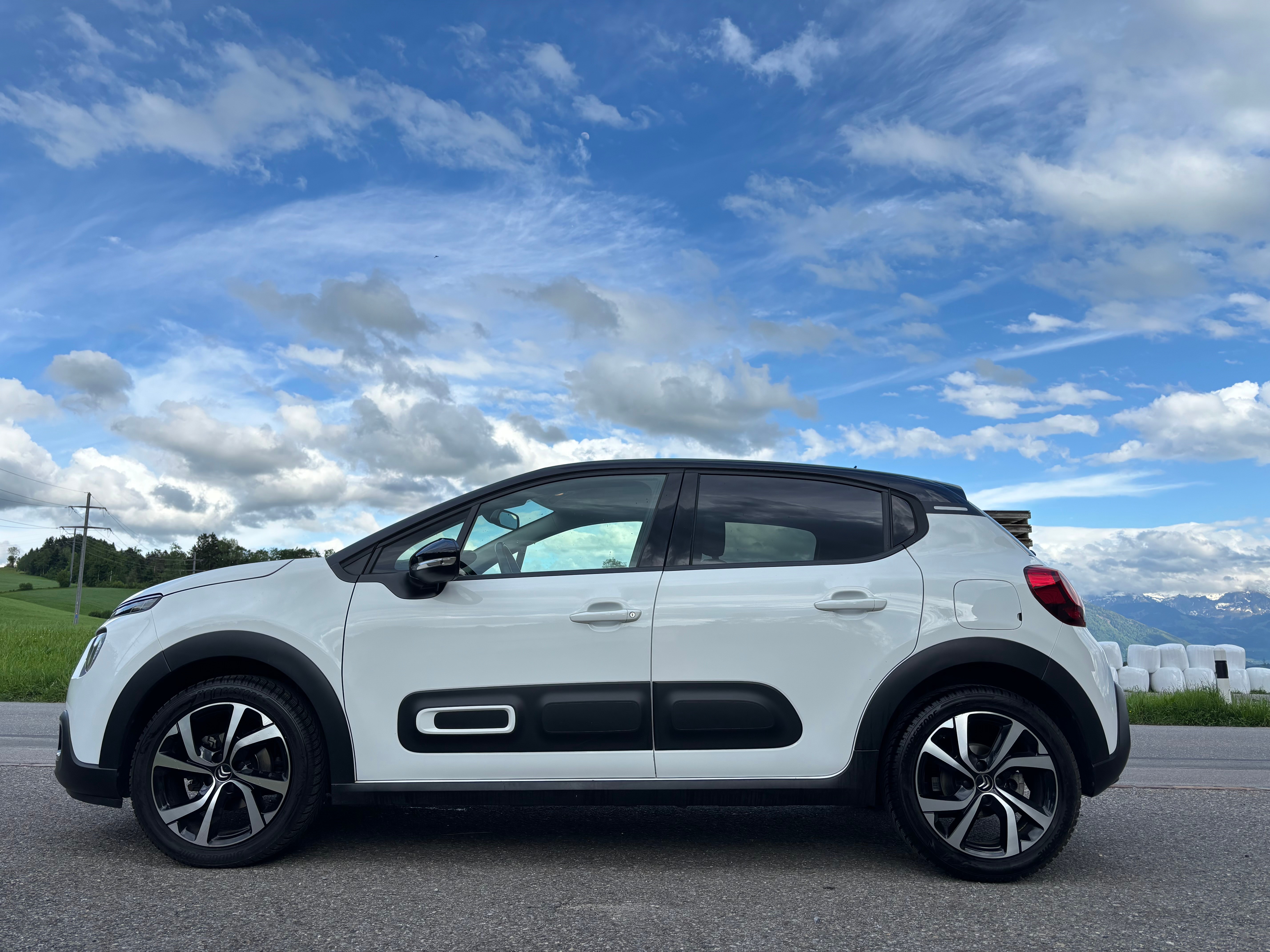 CITROEN C3 1.2i PureTech Shine EAT6