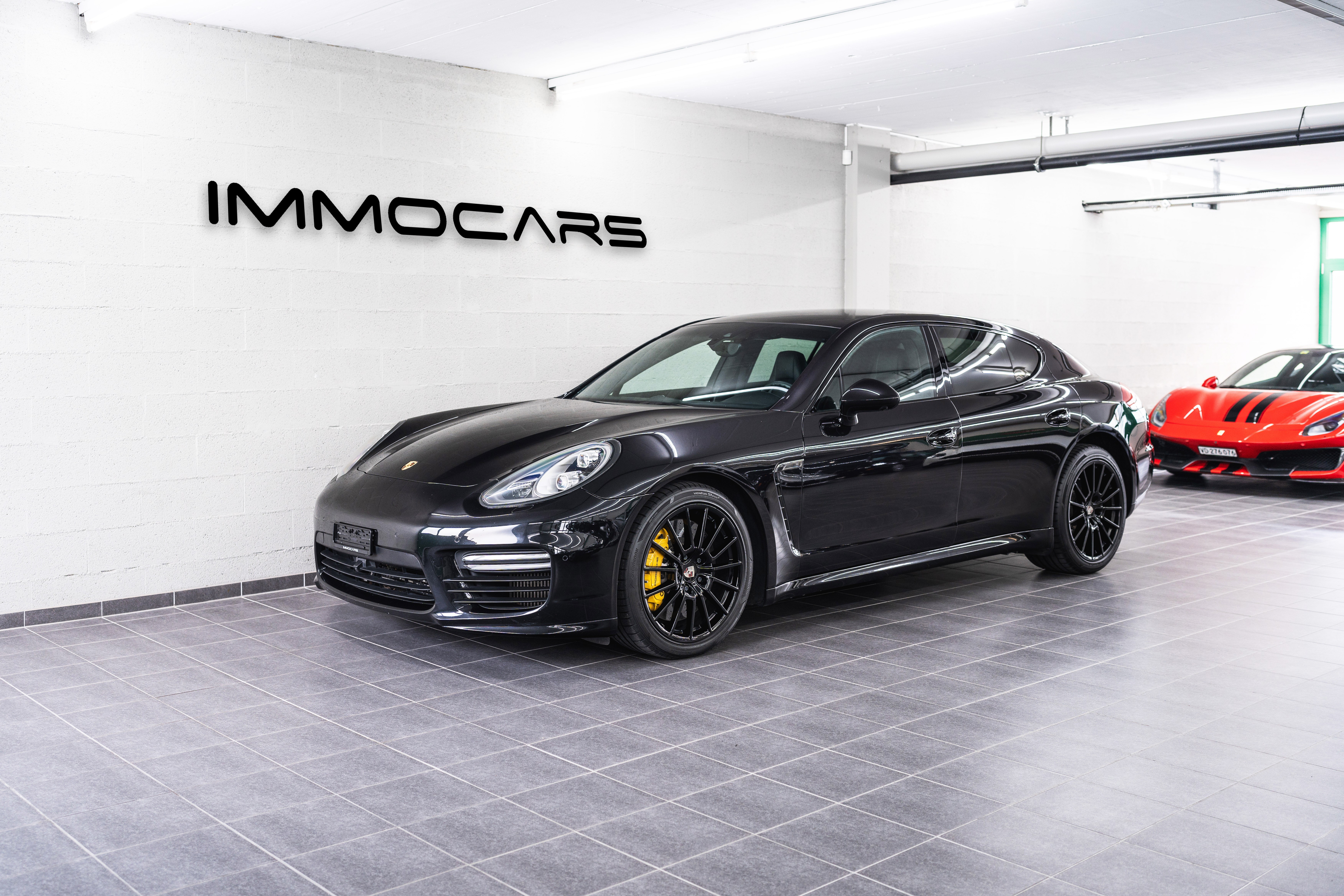 PORSCHE Panamera Turbo 4.8 PDK