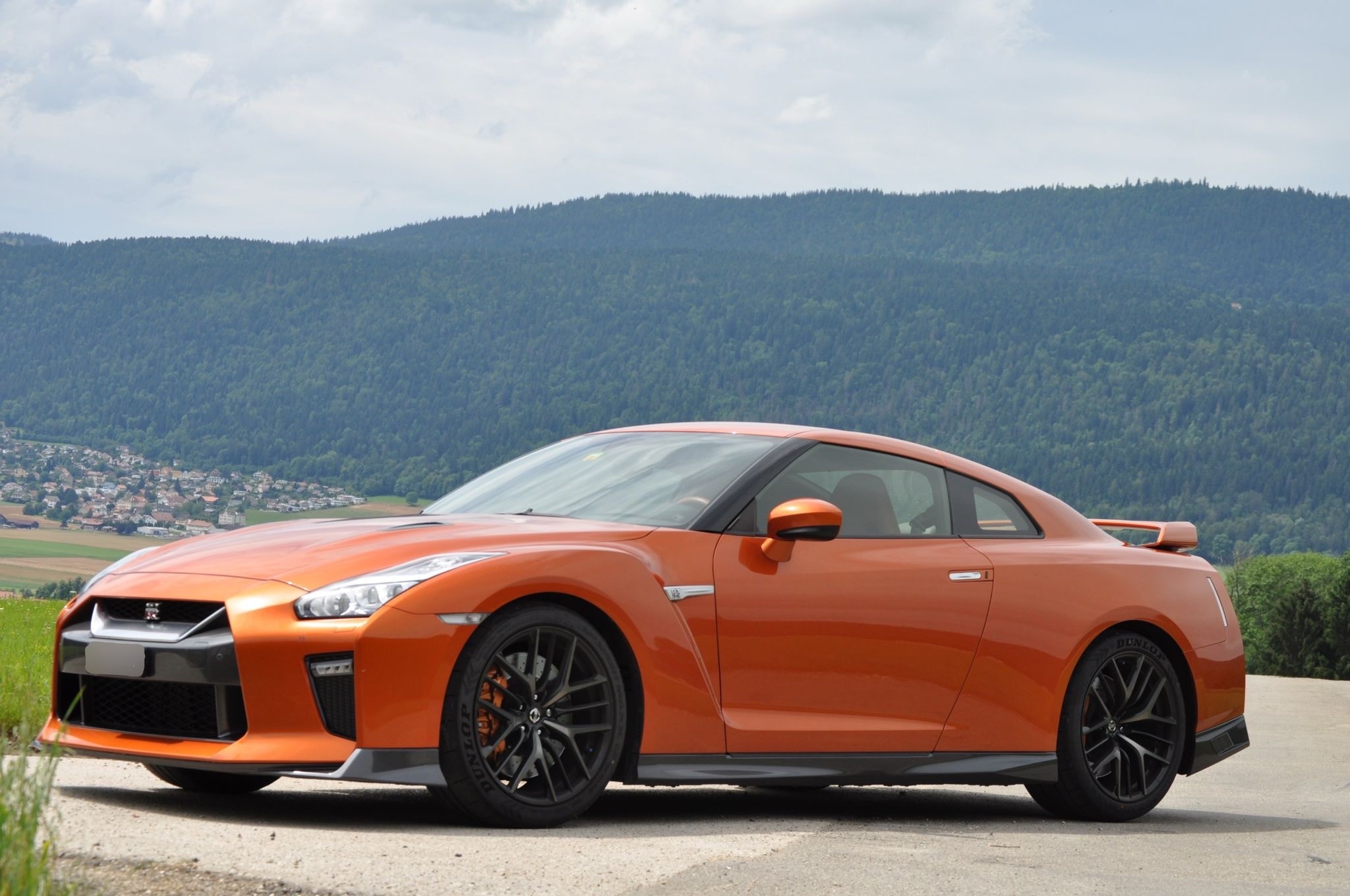 NISSAN GT-R 3.8 V6 Biturbo Presitge Edition