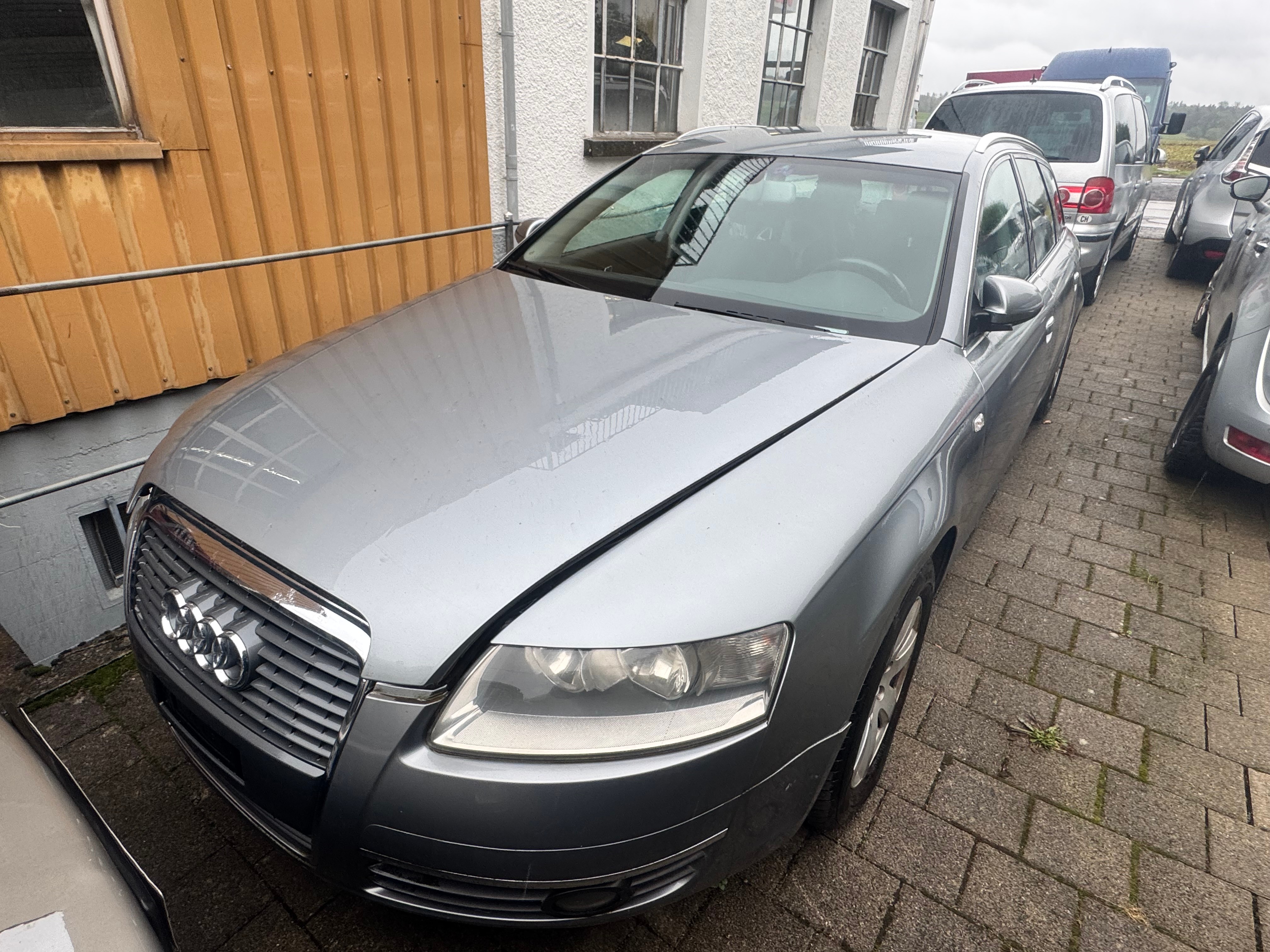 AUDI A6 Avant 2.4 V6