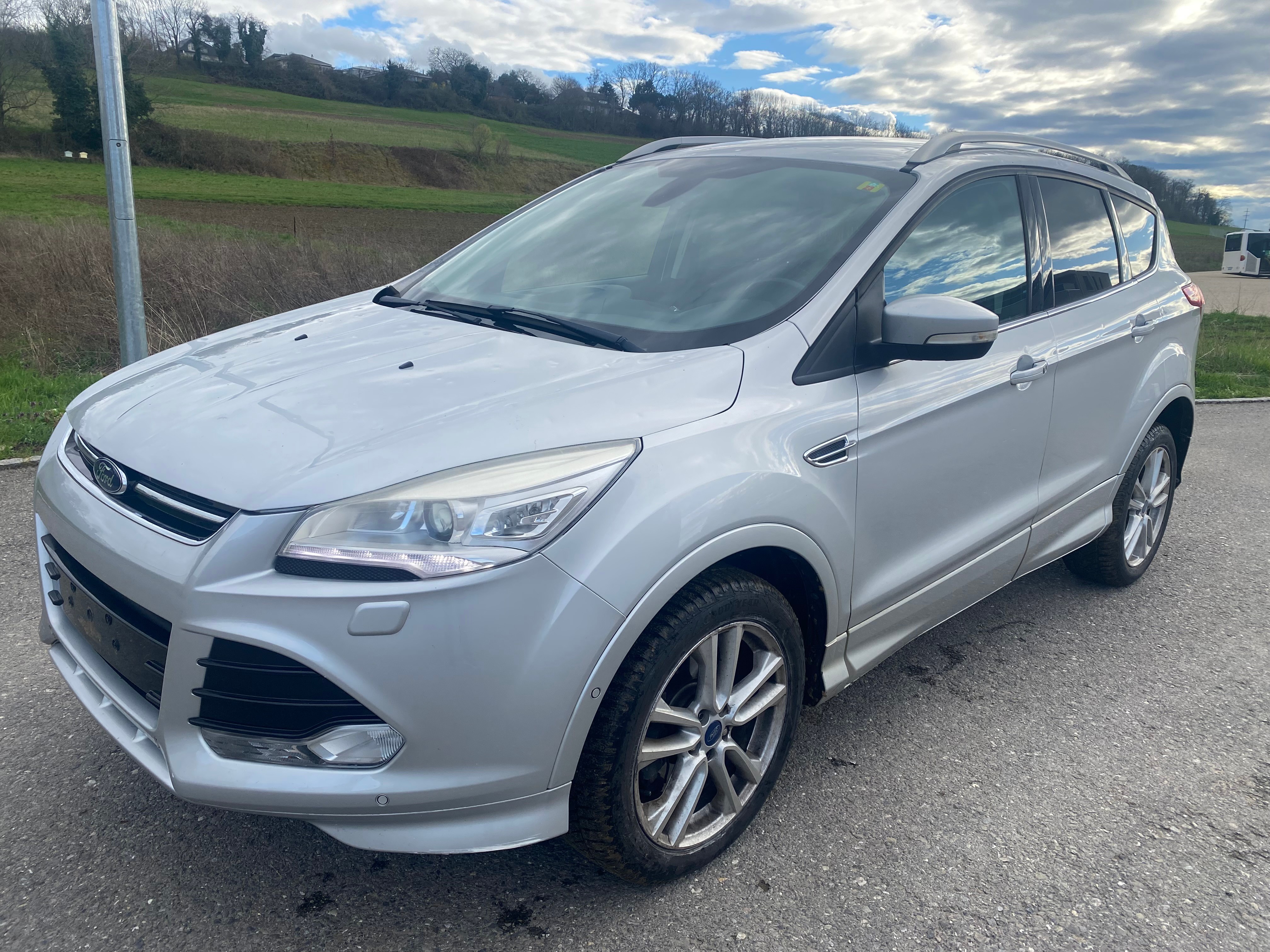 FORD Kuga 2.0 TDCi Titanium 4WD