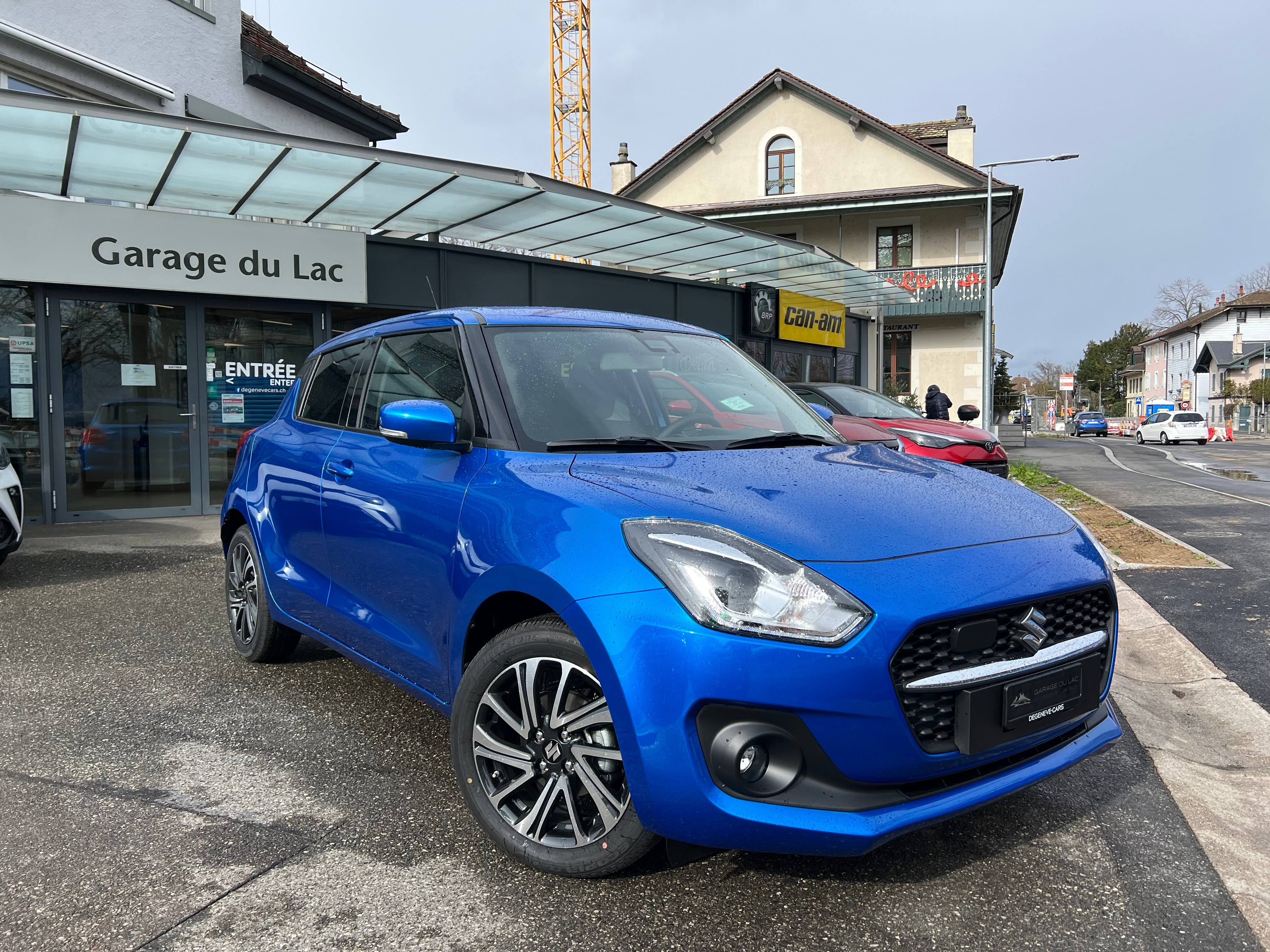 SUZUKI Swift 1.2 Compact Top Hybrid CVT