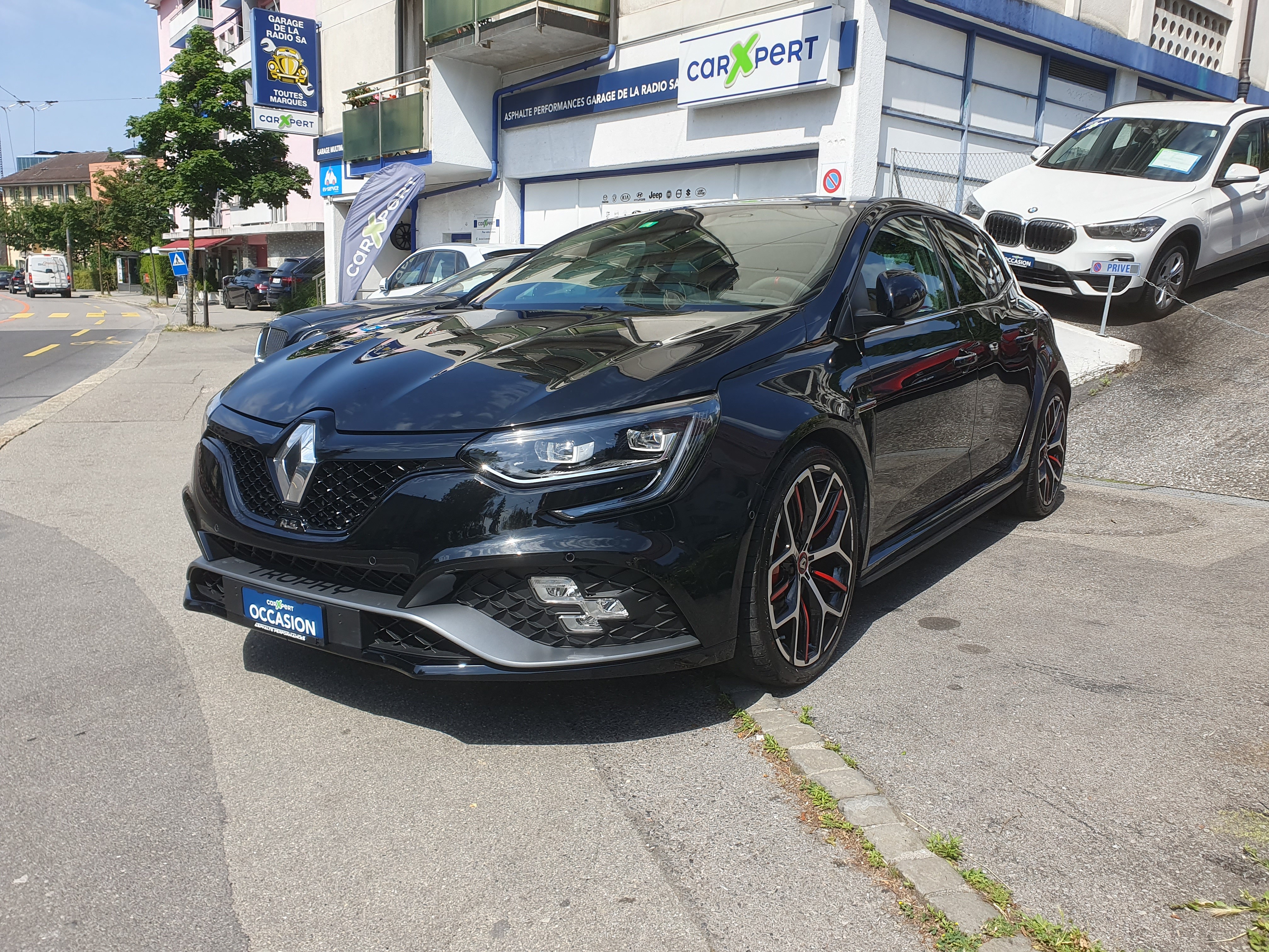 RENAULT Mégane Trophy 300