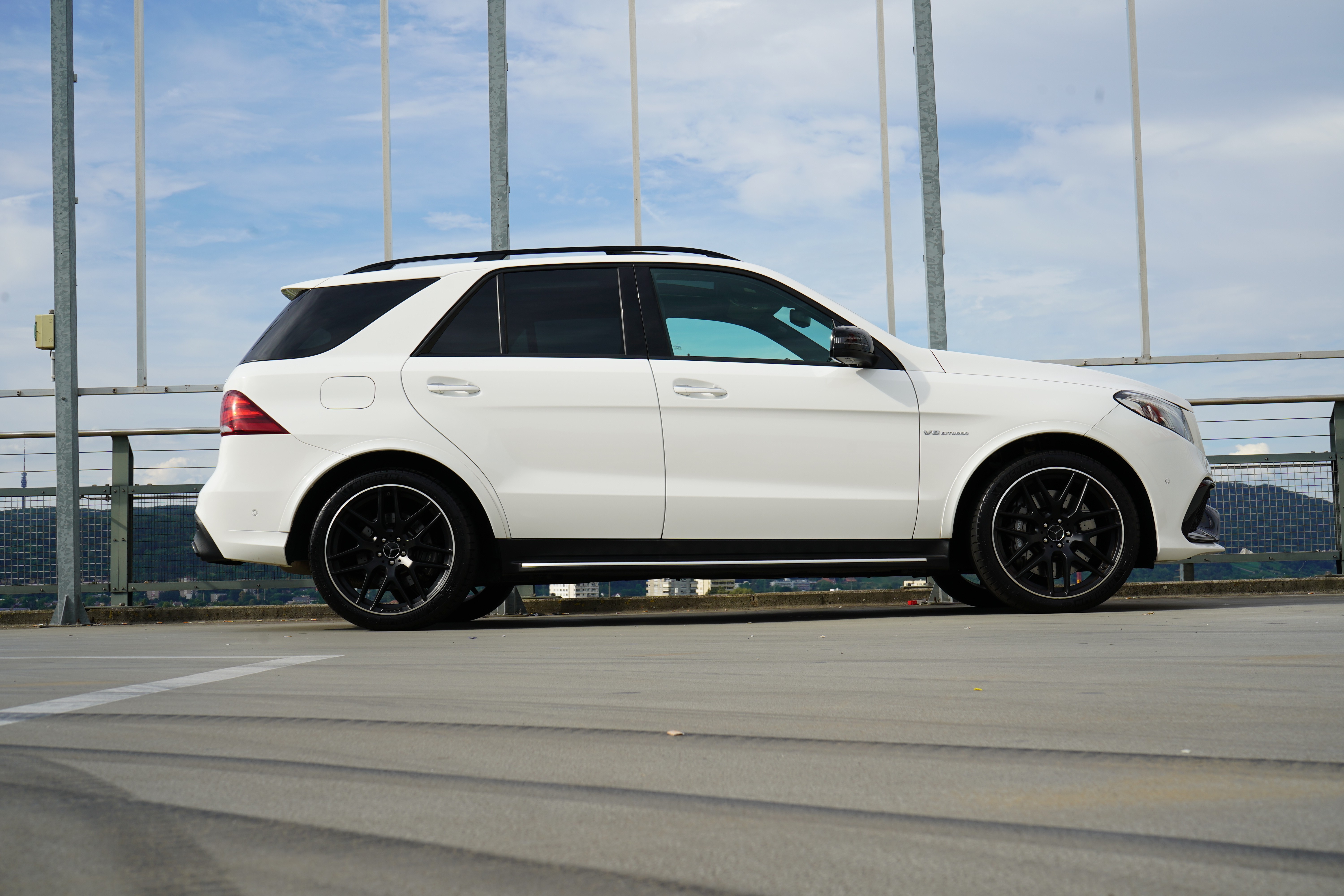 MERCEDES-BENZ GLE 63 AMG 4MATIC NIGHT SPEEDSHIFT PLUS 7G-TRONIC l 558 PS