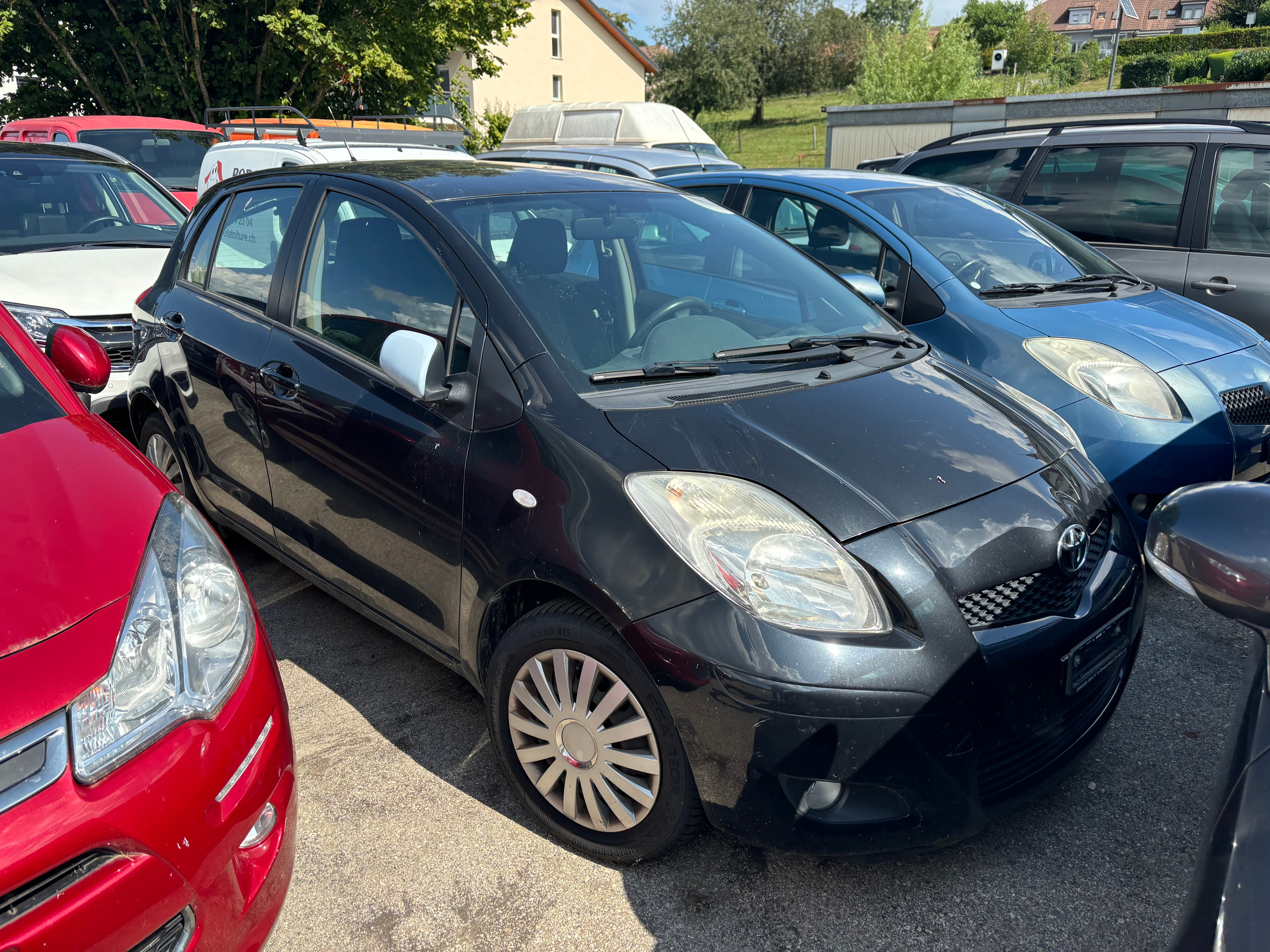 TOYOTA Yaris 1.33 Linea Luna