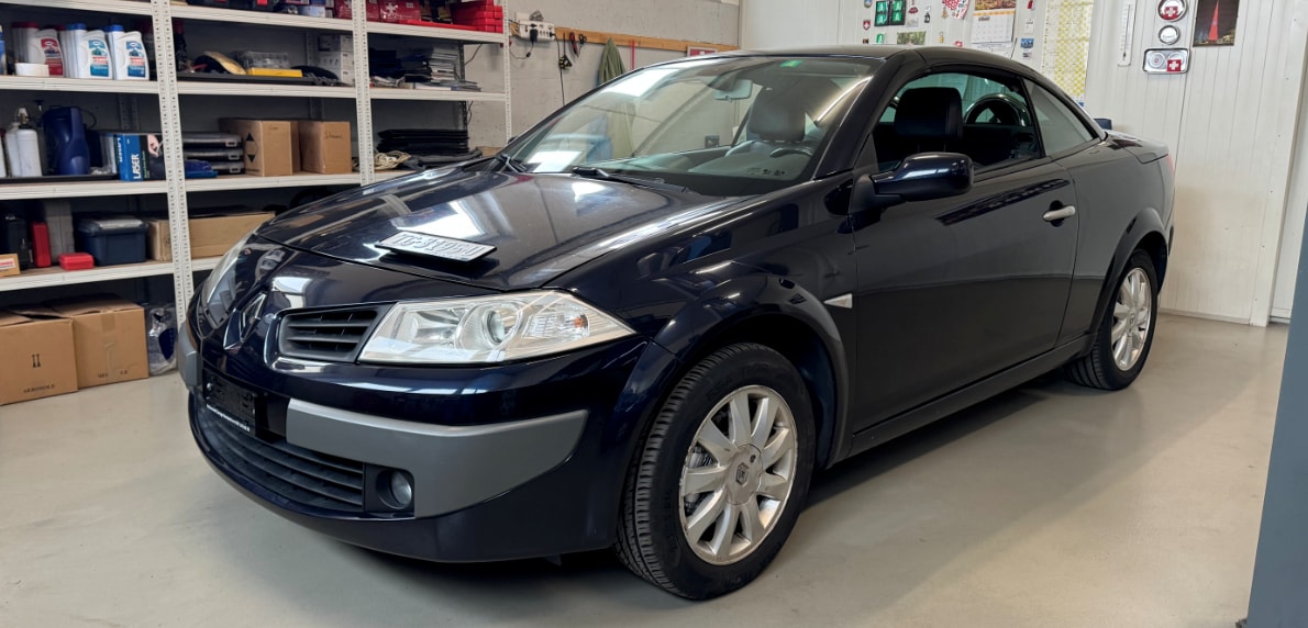 RENAULT Mégane C-C 2.0 16V Privilège Luxe