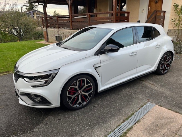 RENAULT Mégane Trophy 300 EDC