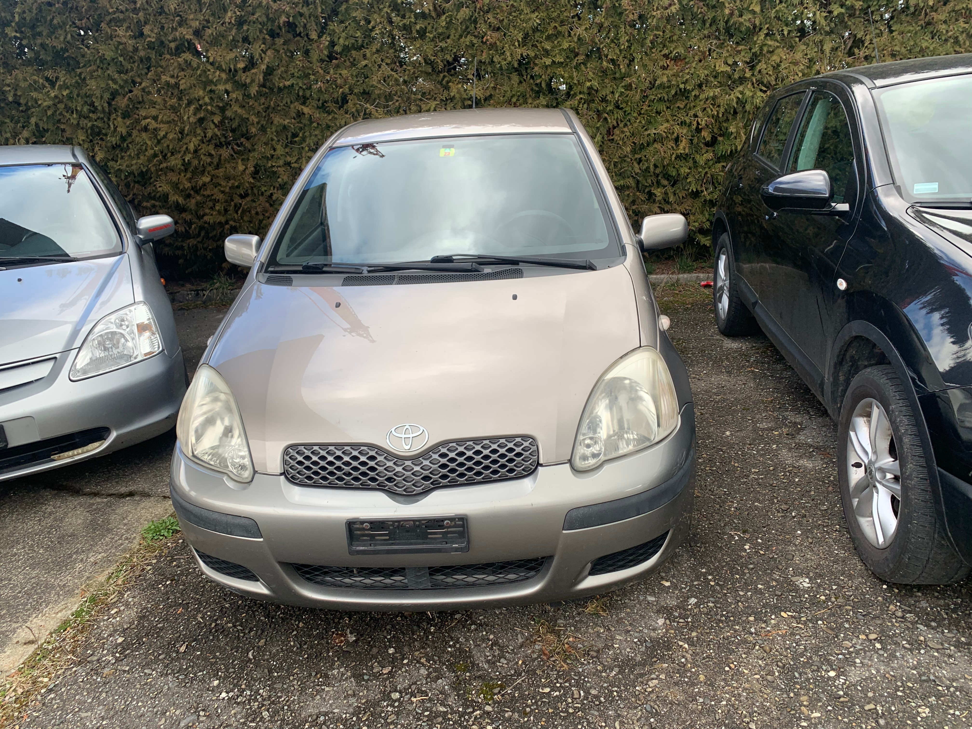 TOYOTA Yaris 1.3 Linea Sol