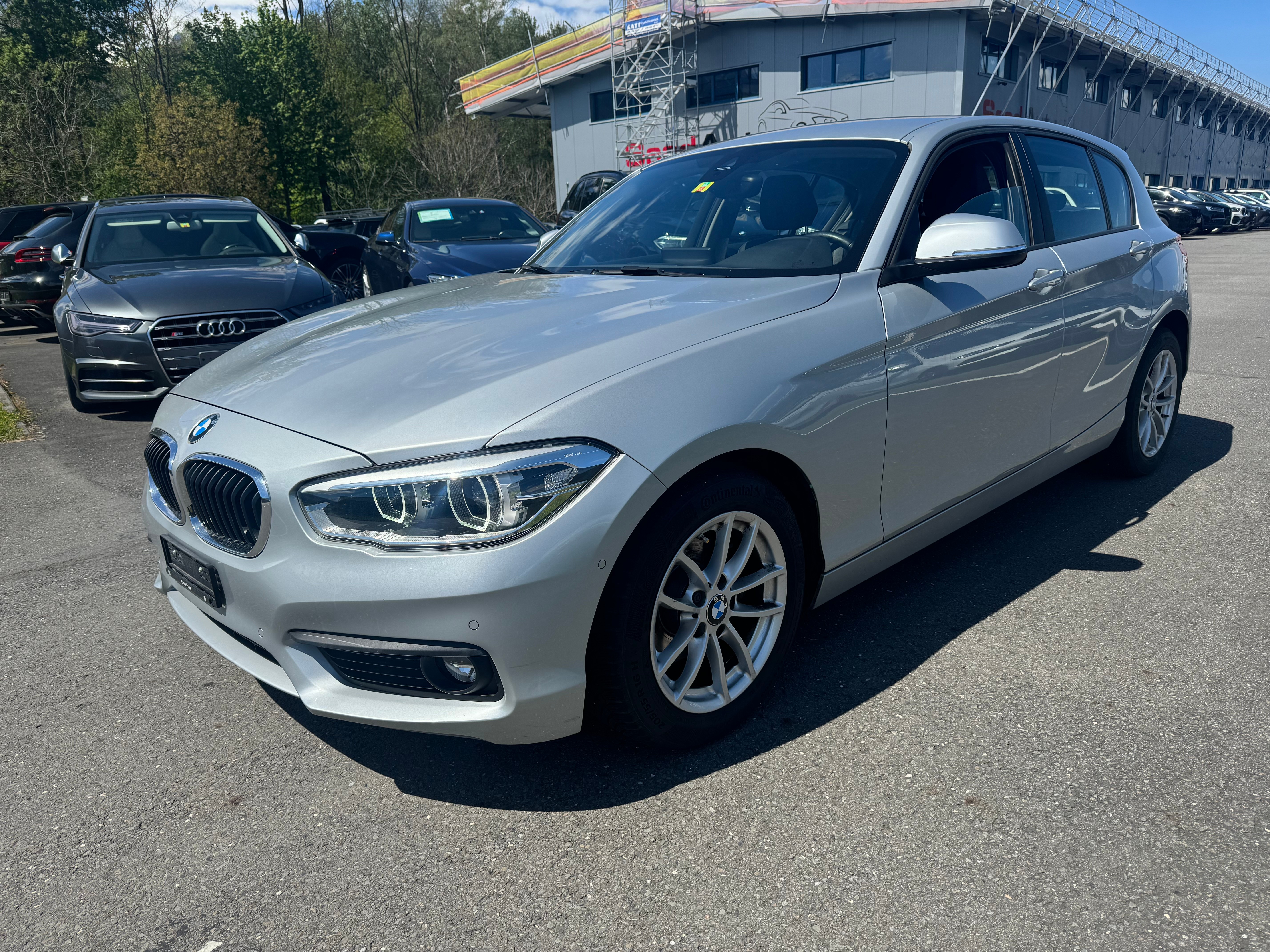 BMW 118i Edition Sport Line Steptronic