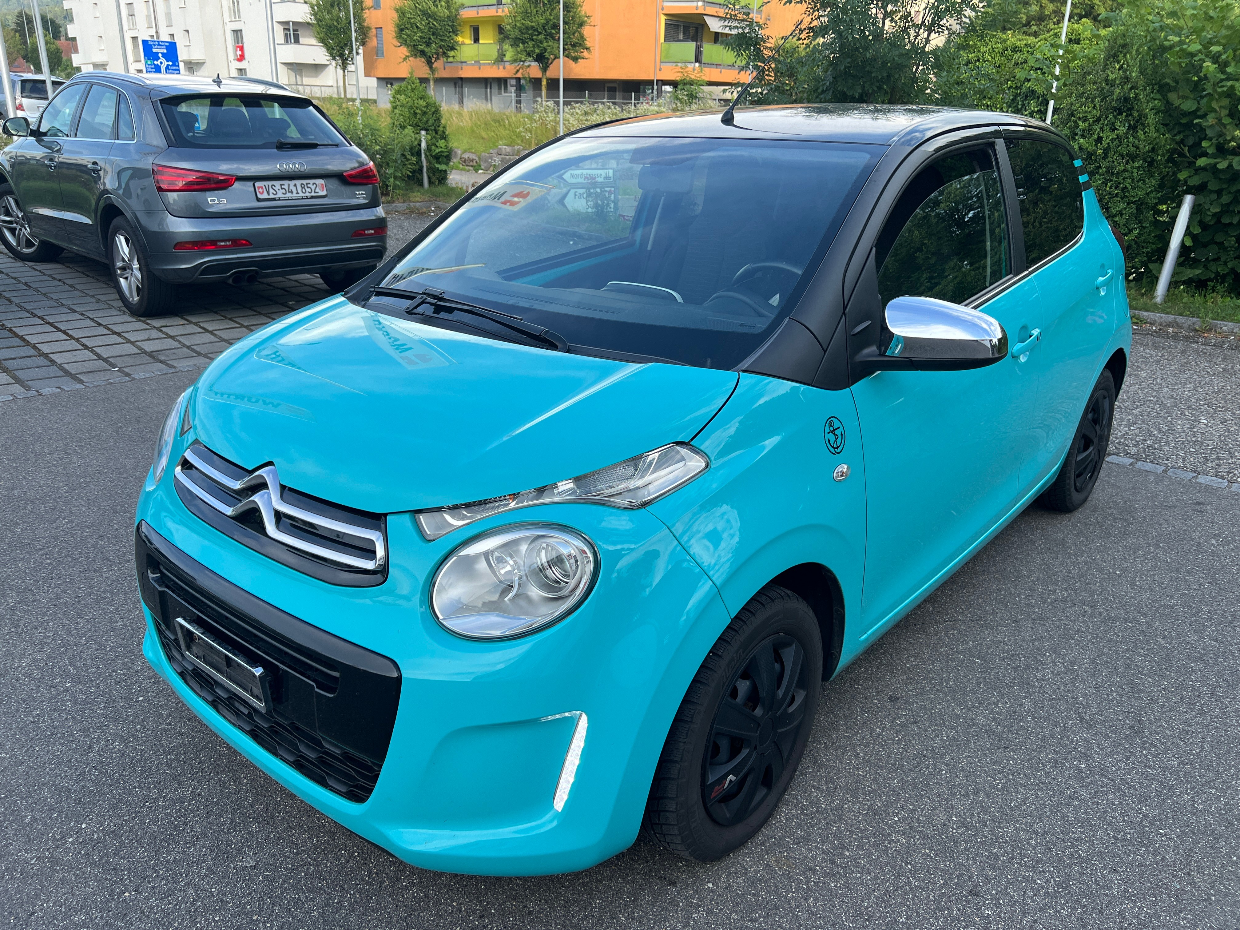 CITROEN C1 1.2 VTi Shine Edition