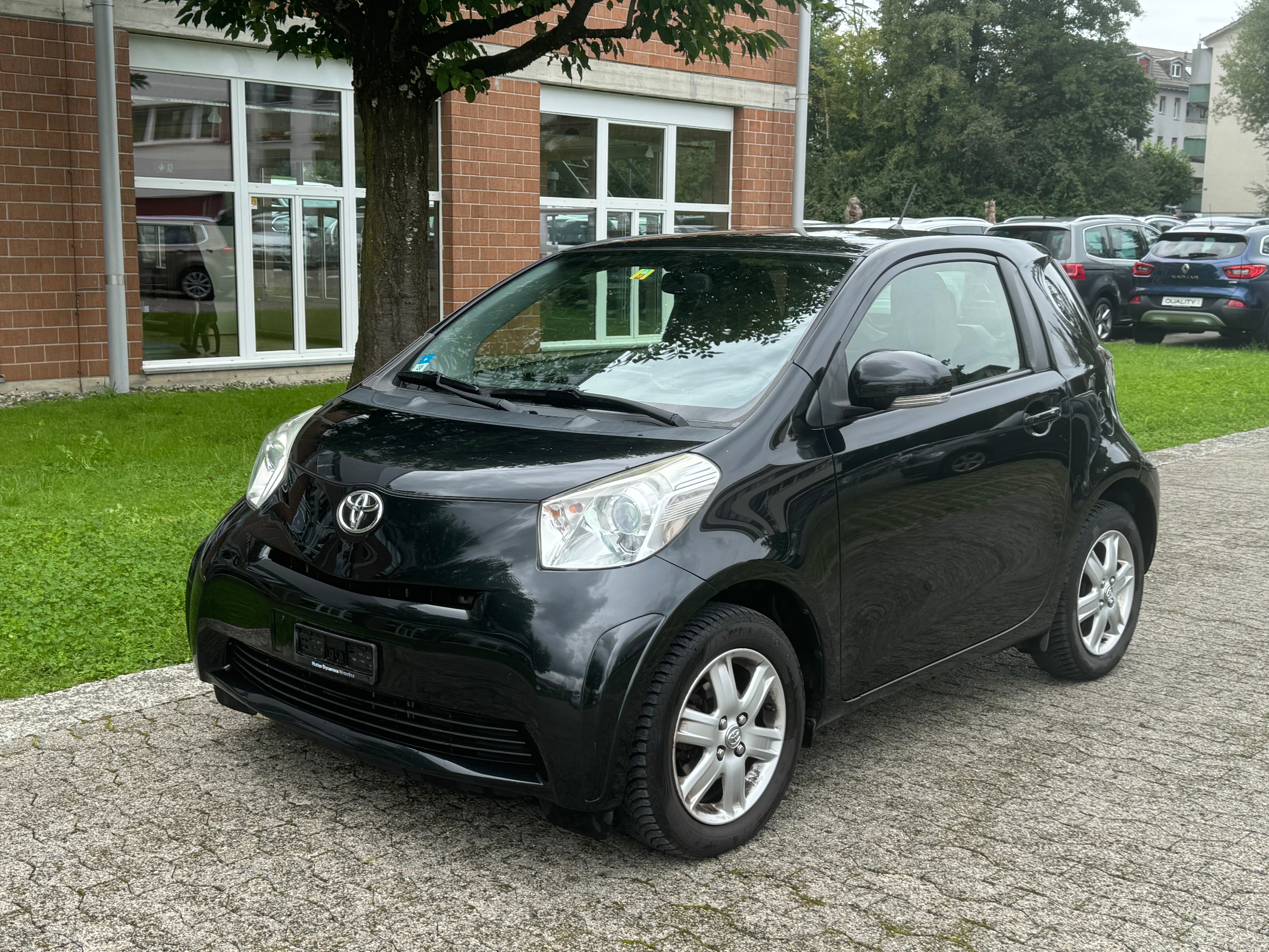 TOYOTA iQ 1.0 VVT-i Luna