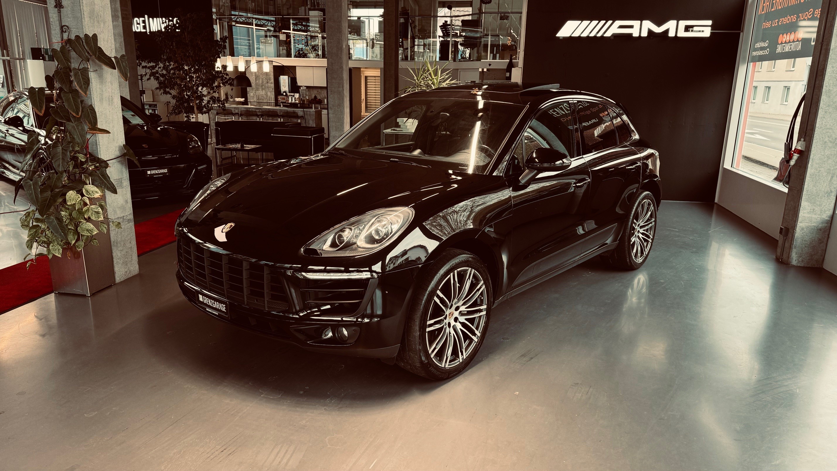 PORSCHE Macan S PDK