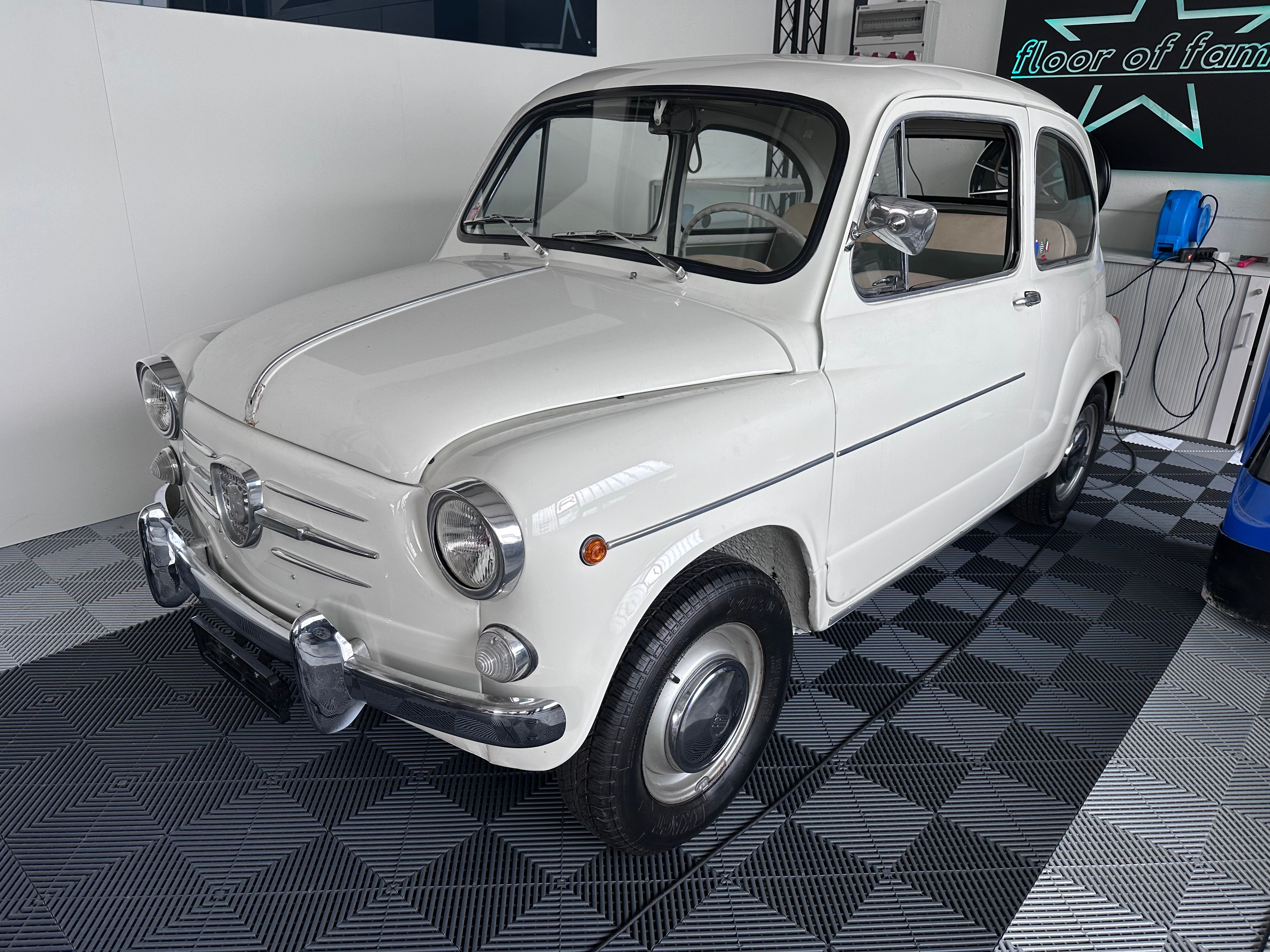 FIAT 600 D