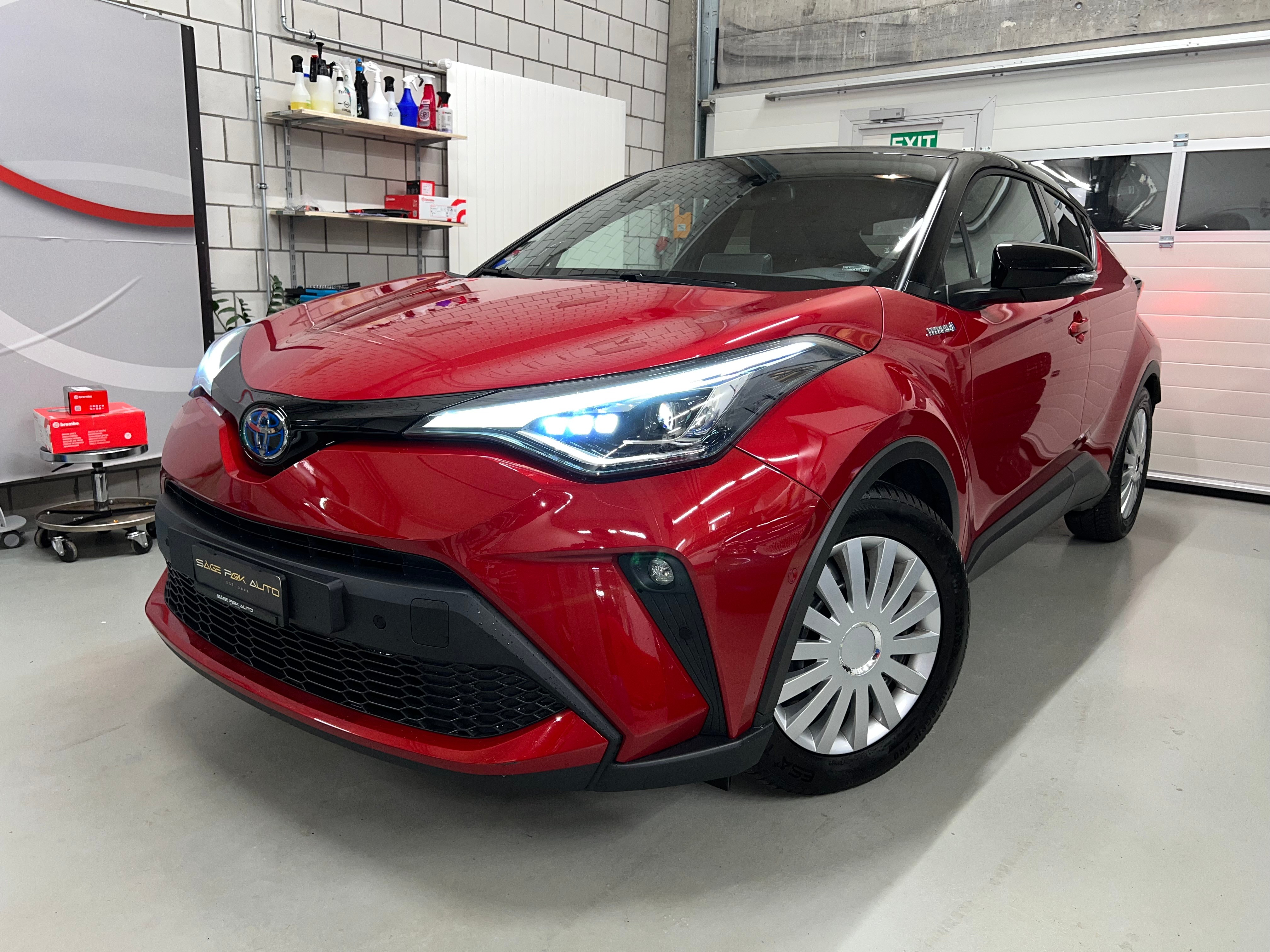 TOYOTA C-HR *179PS* 2.0 HSD CVT Trend