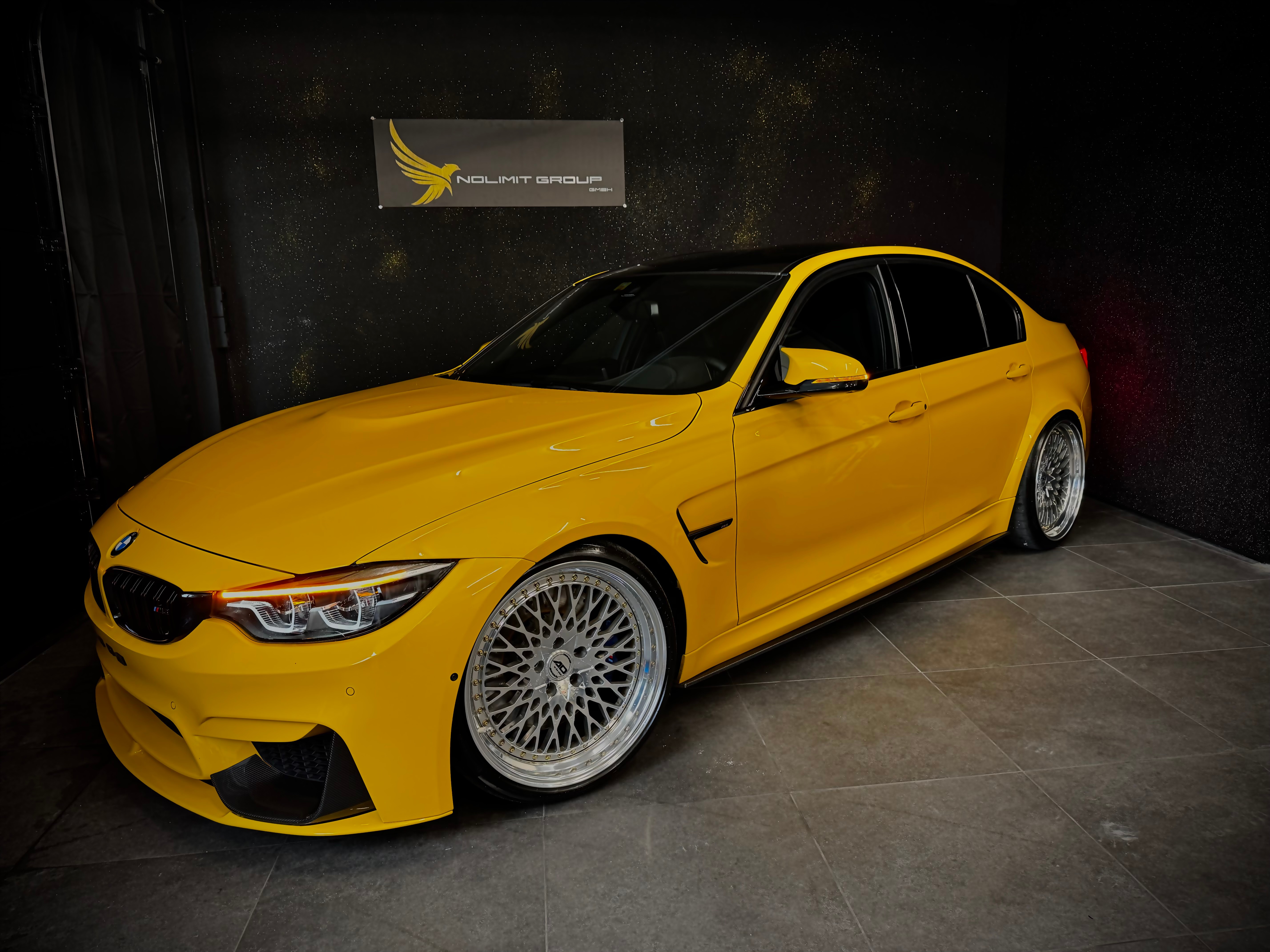 BMW M3 Competition SPEED YELLOW