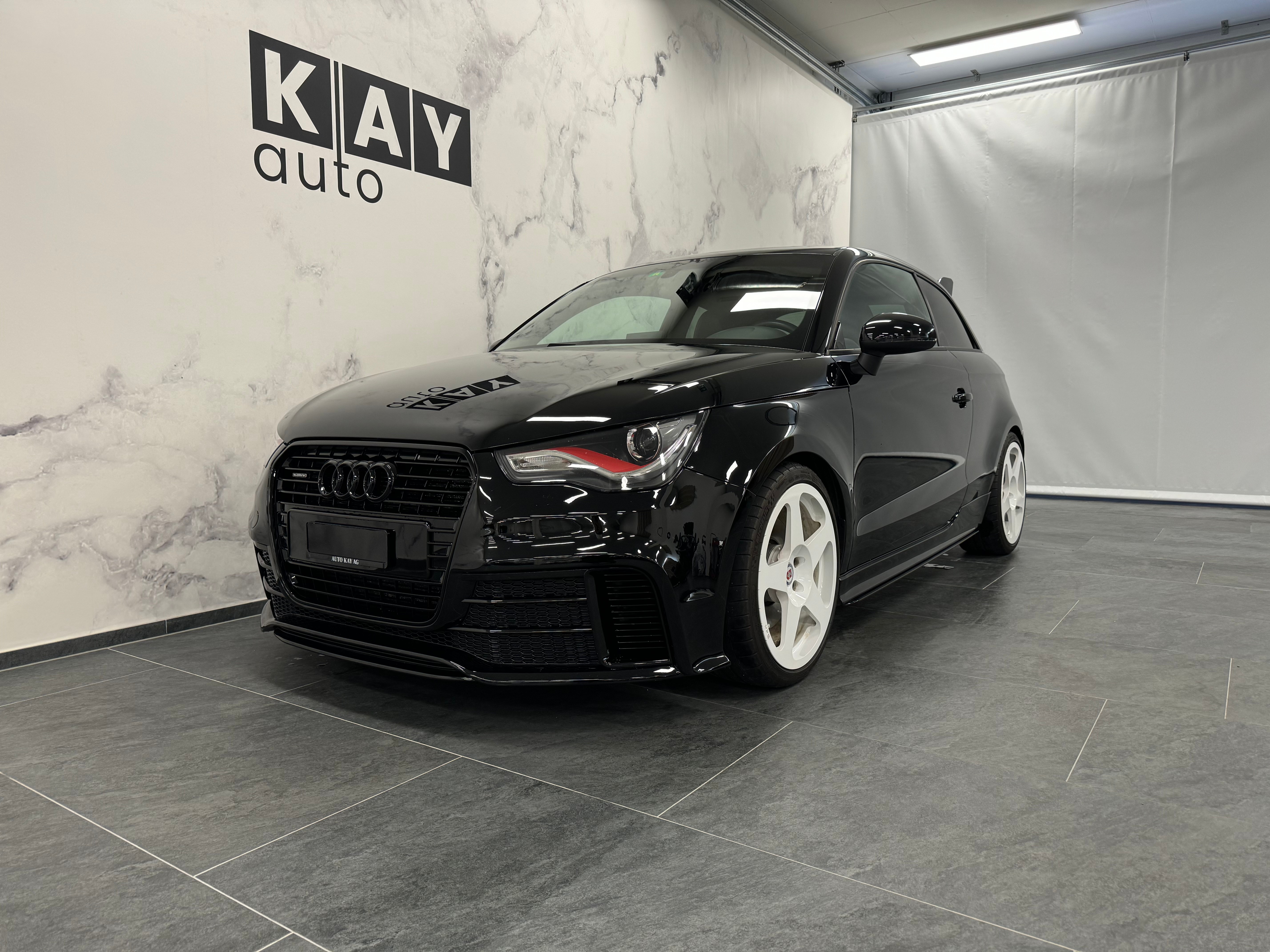 AUDI A1 2.0 TFSI Limited Edition quattro