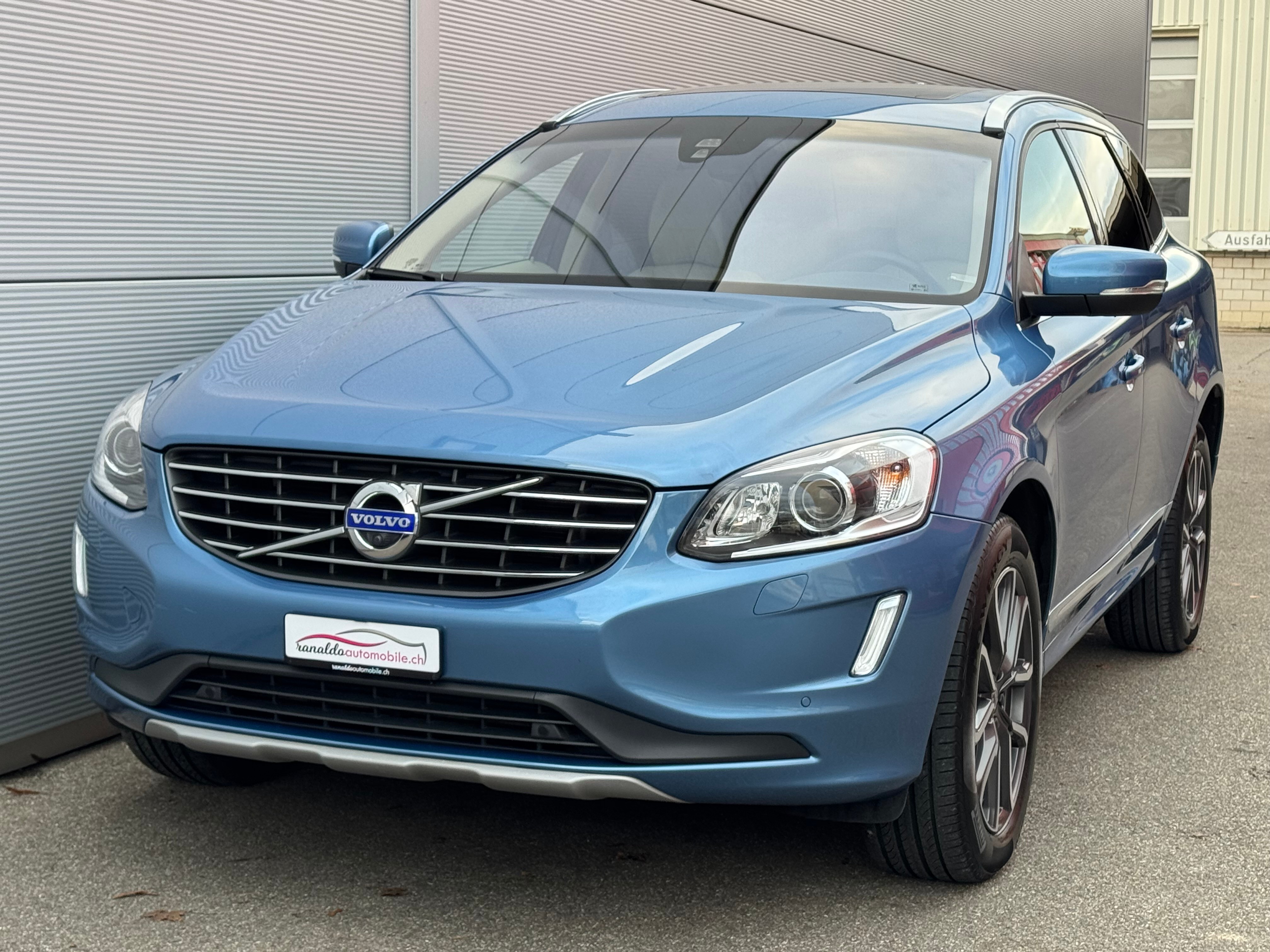 VOLVO XC60 T5 AWD Summum Geartronic