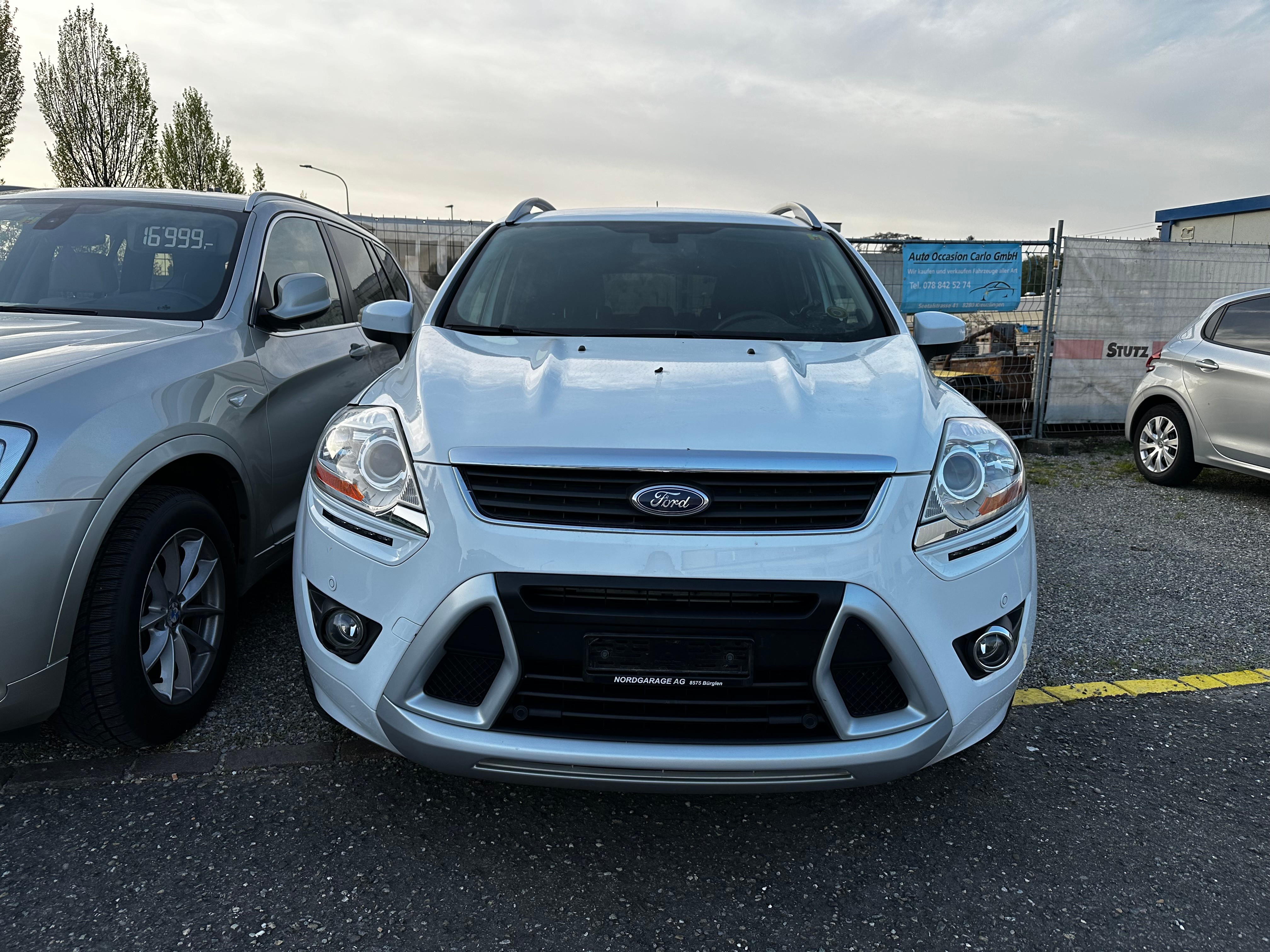 FORD Kuga 2.5 Turbo Titanium 4WD Automatic