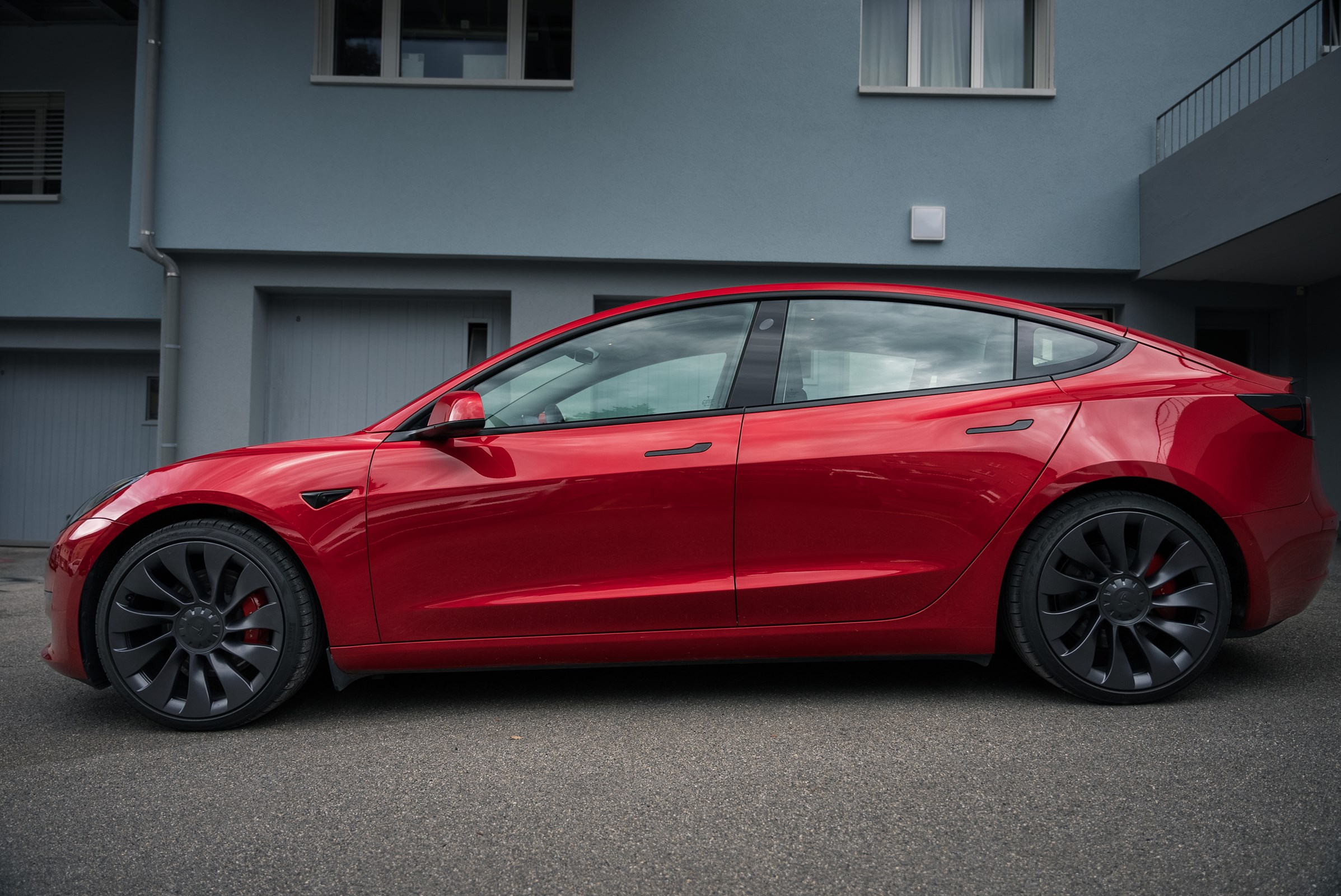 TESLA Model 3 Performance Dual Motor AWD