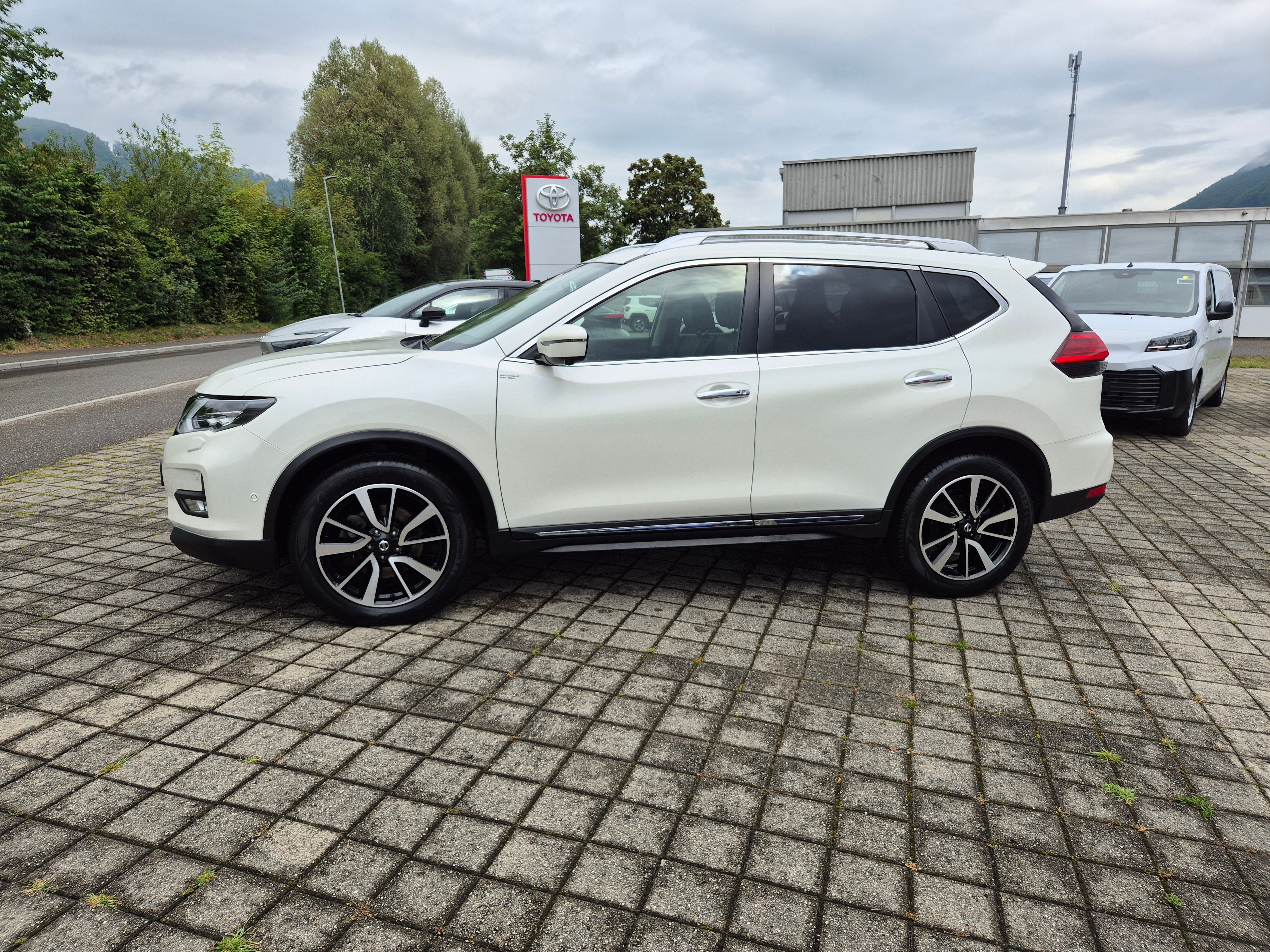 NISSAN X-Trail 1.7 dCi tekna Xtronic CVT ALL-MODE 4x4