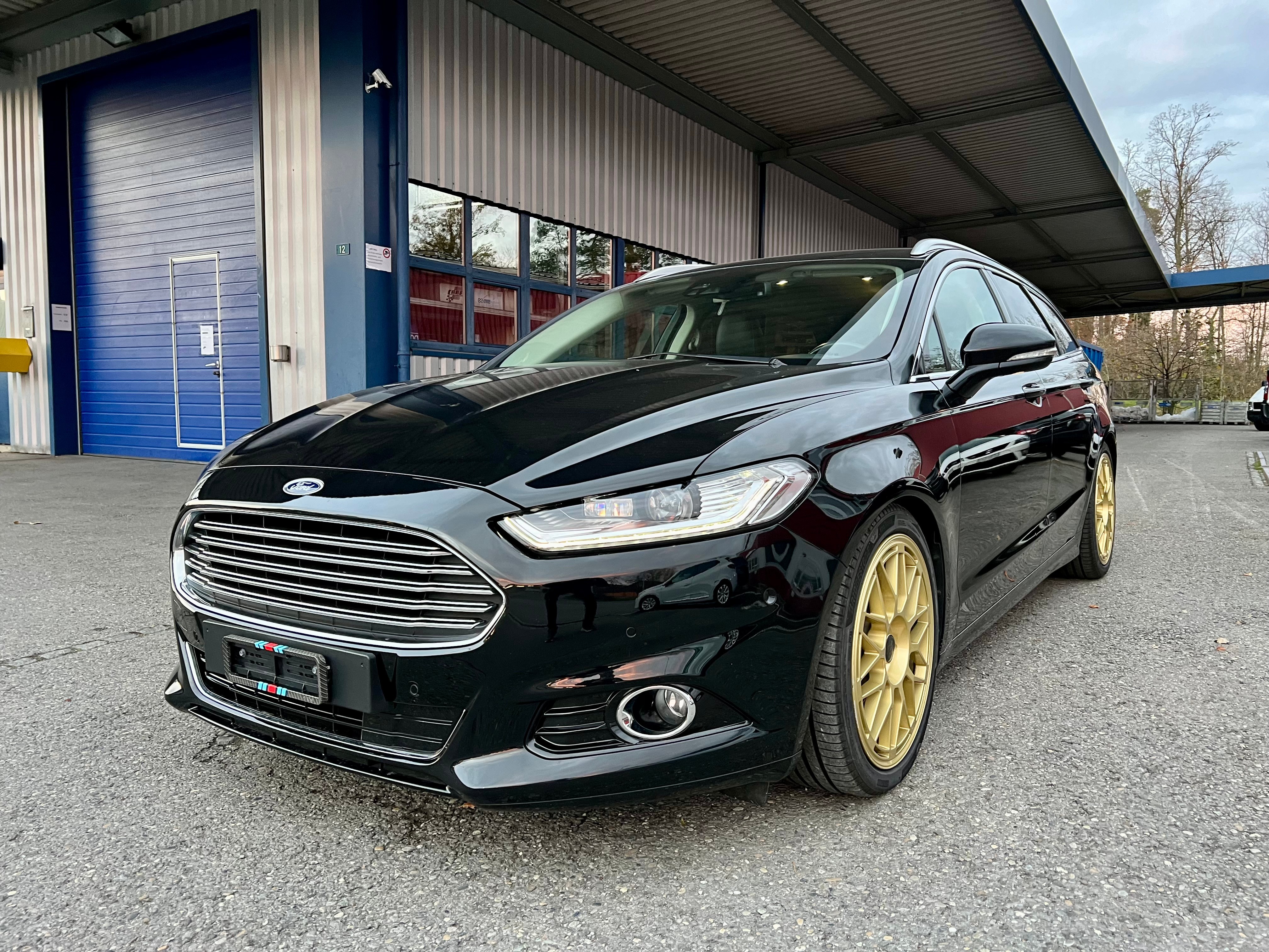 FORD Mondeo 2.0 TDCi Titanium AWD PowerShift