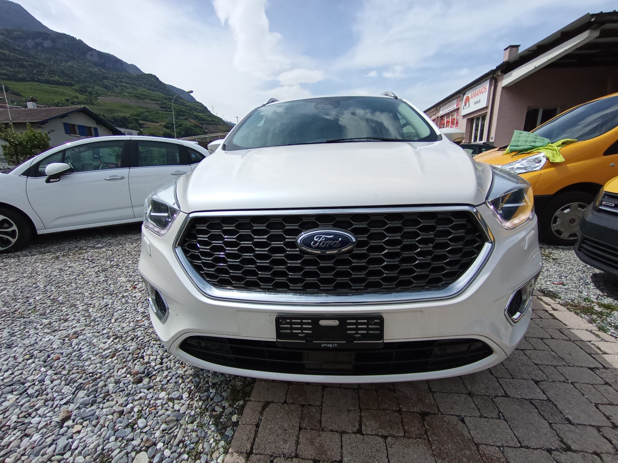 FORD Kuga 2.0 TDCi Vignale 4WD PowerShift