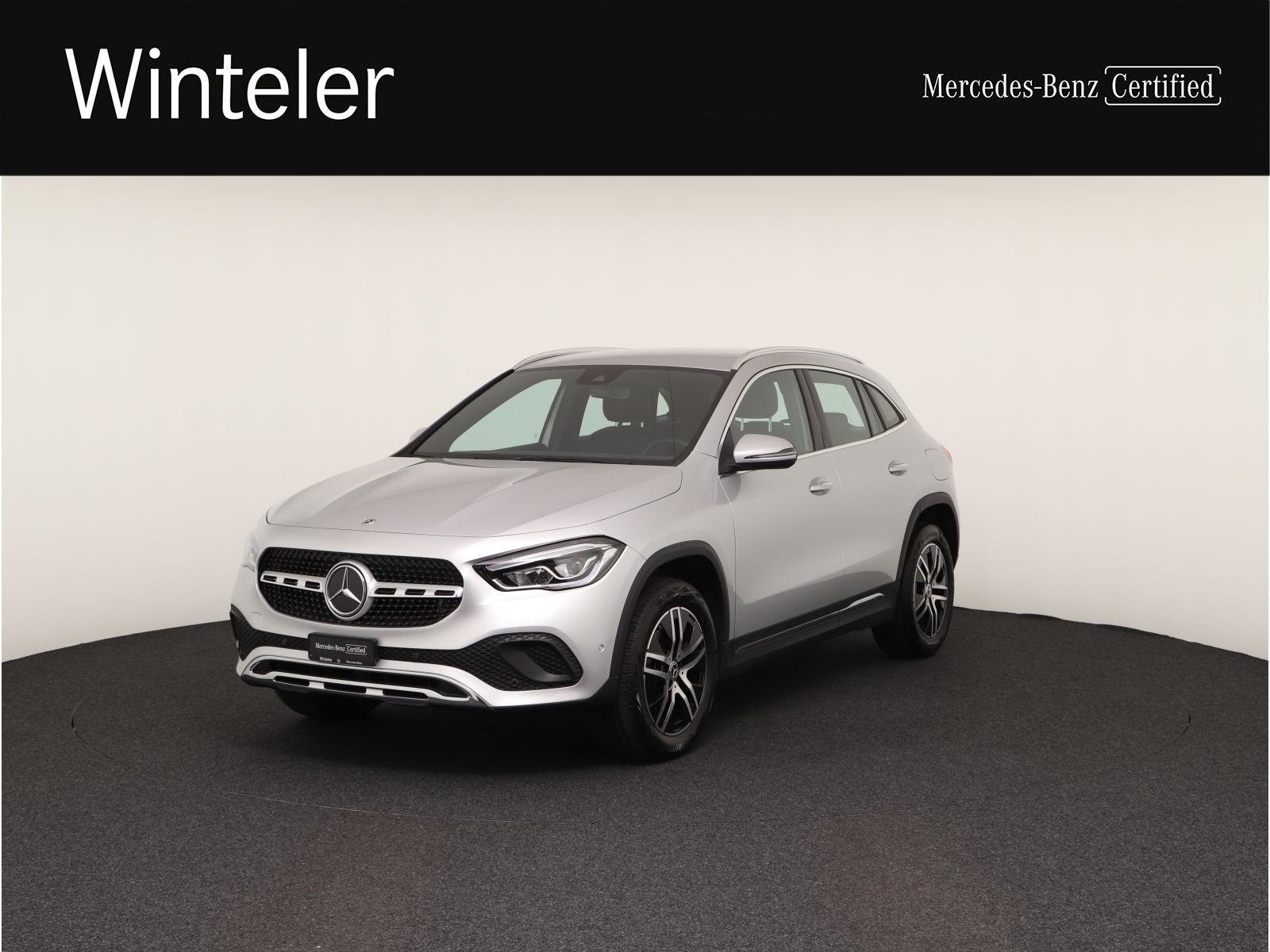 MERCEDES-BENZ GLA 200 Progressive