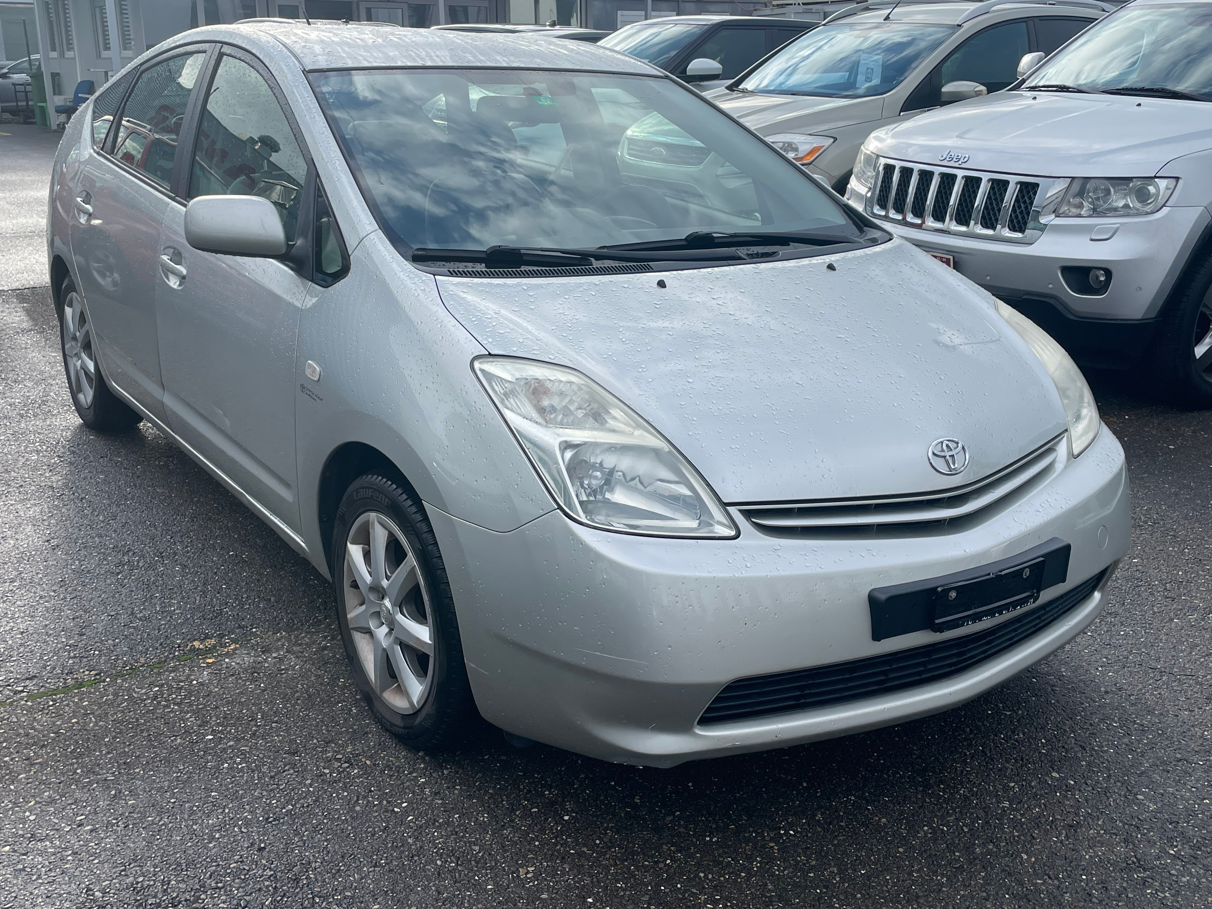 TOYOTA Prius 1.5 16V Hybrid