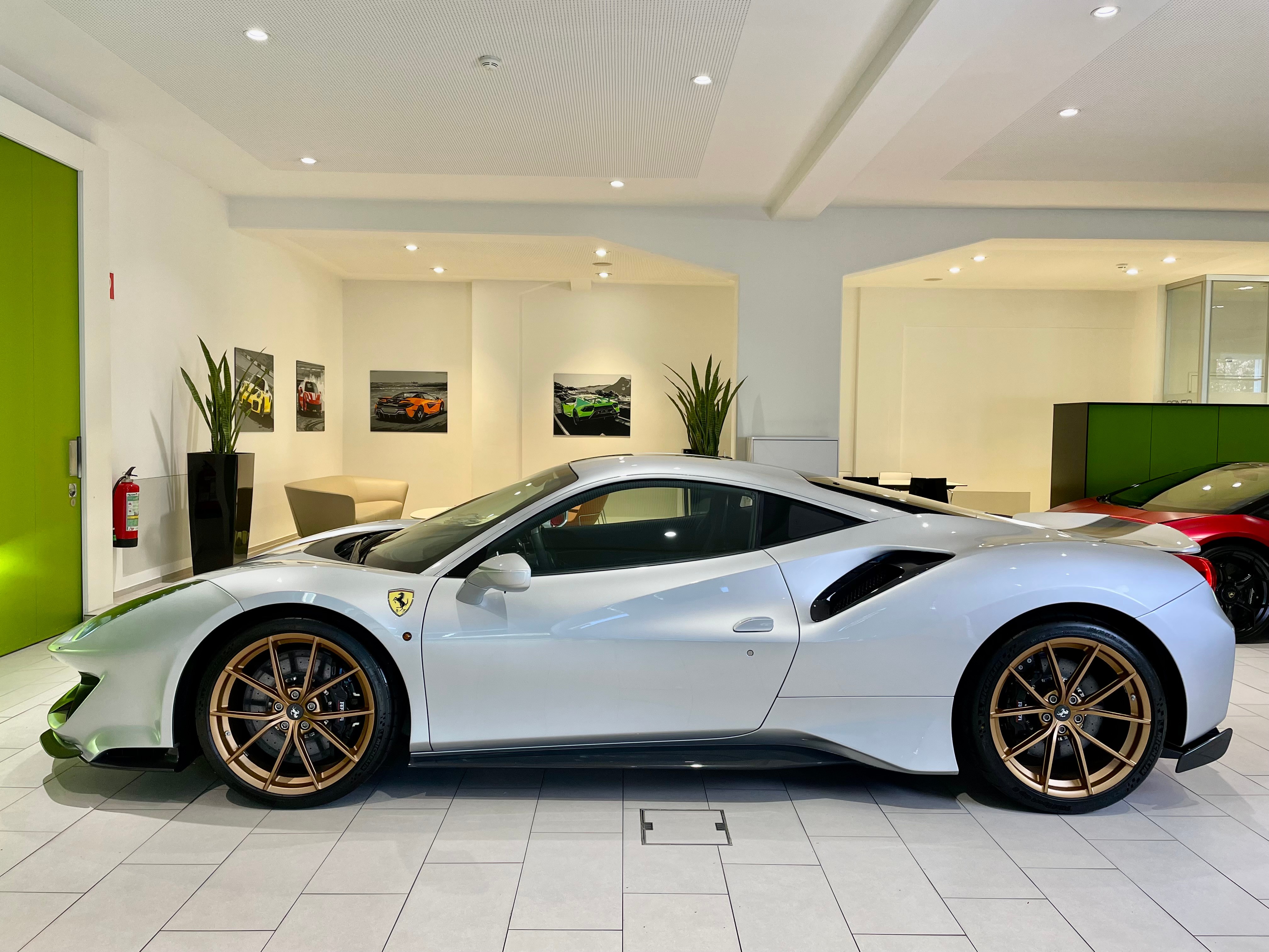 FERRARI 488 Pista 3.9 V8