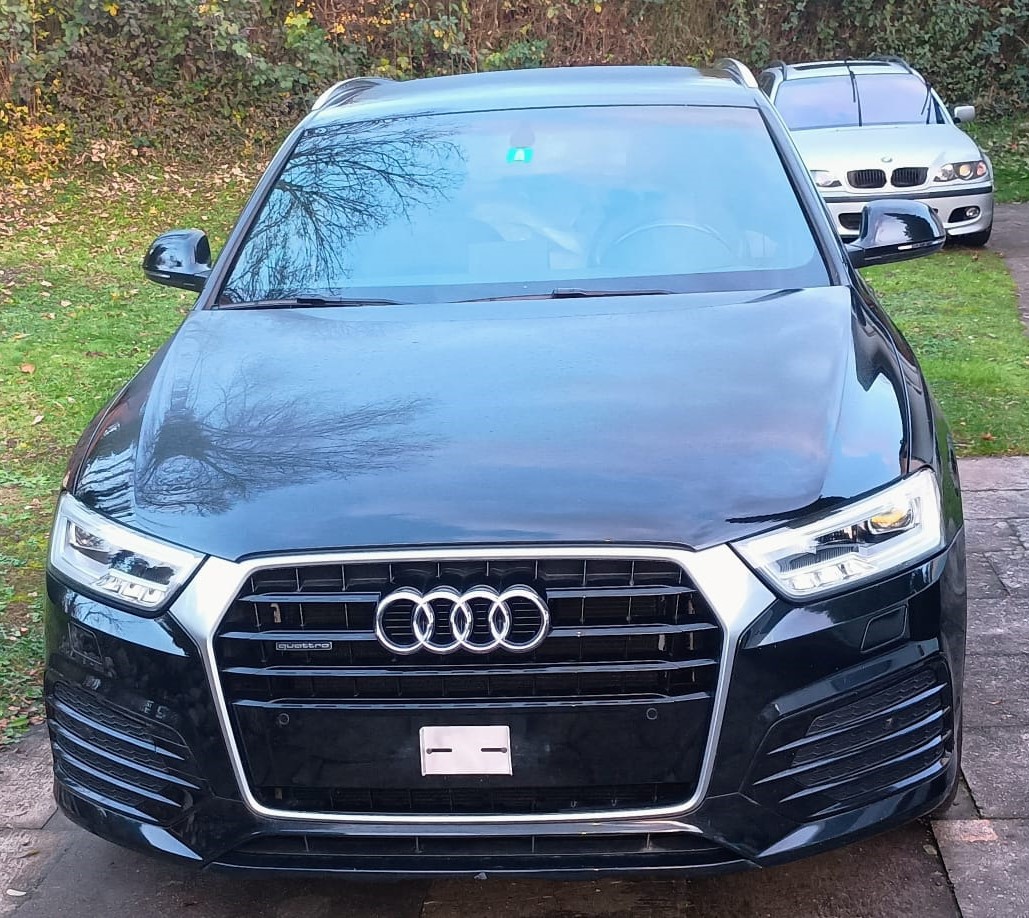 AUDI Q3 2.0 TDI design quattro S-tronic