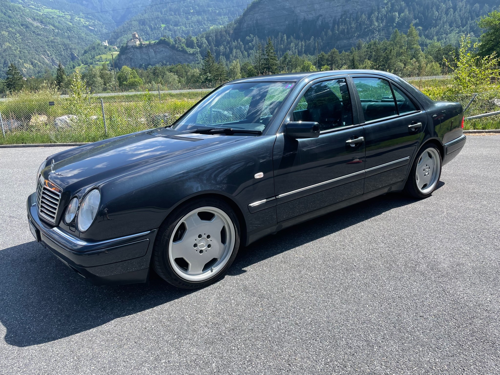 MERCEDES-BENZ E 430 Avantgarde Automatic