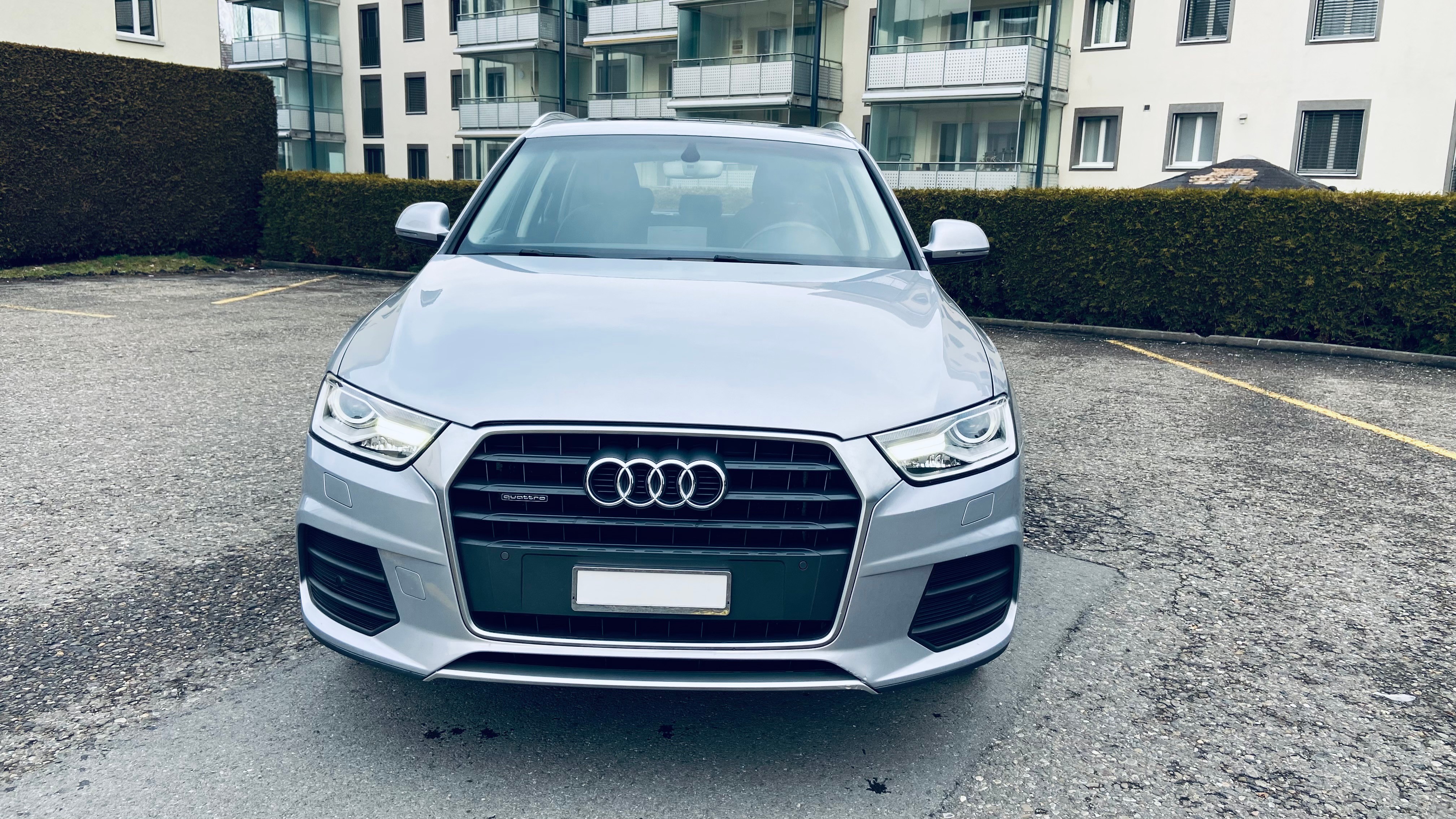 AUDI Q3 2.0 TDI quattro S-tronic