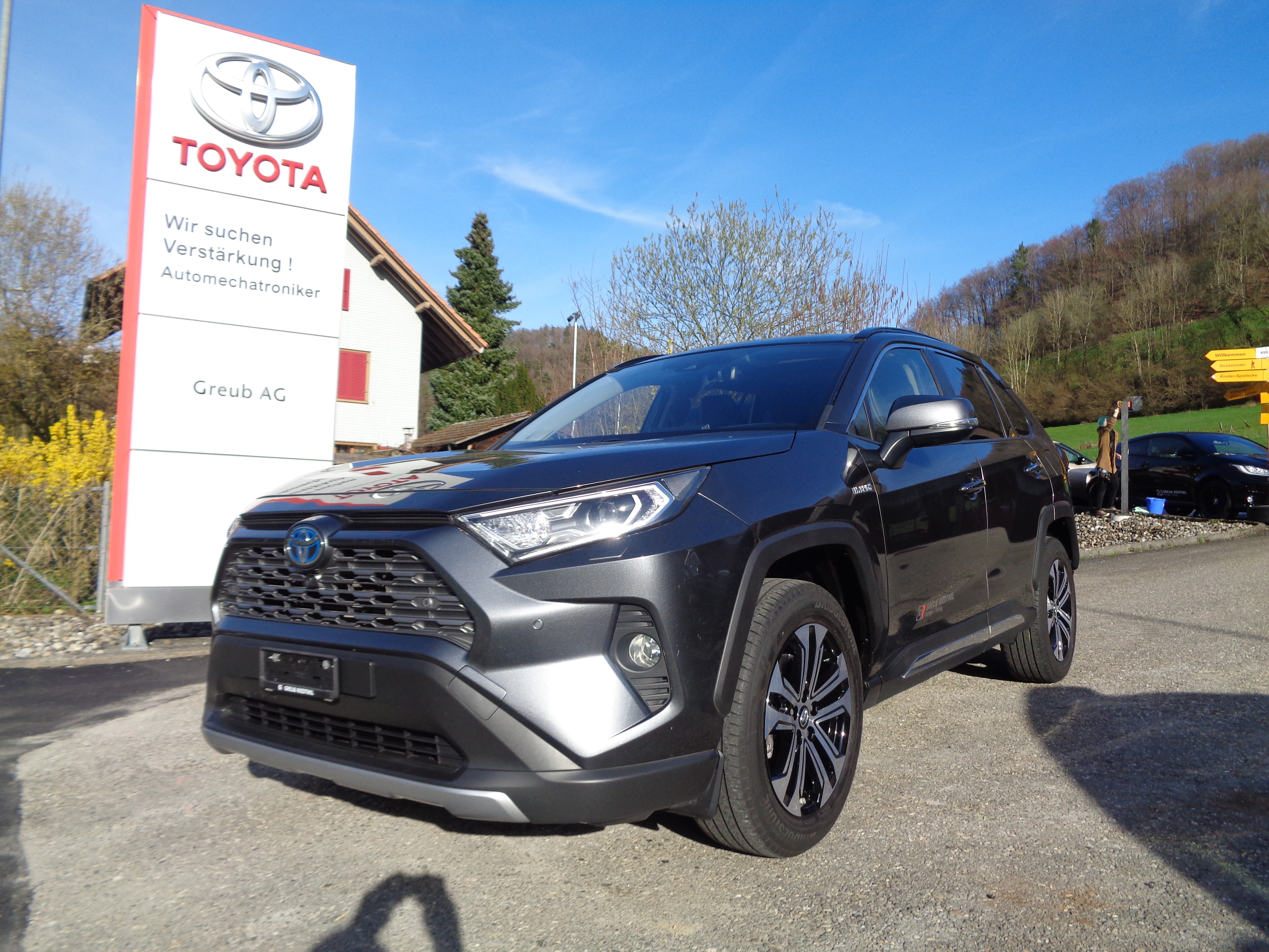 TOYOTA RAV-4 2.5 HSD Premium e-CVT 4WD