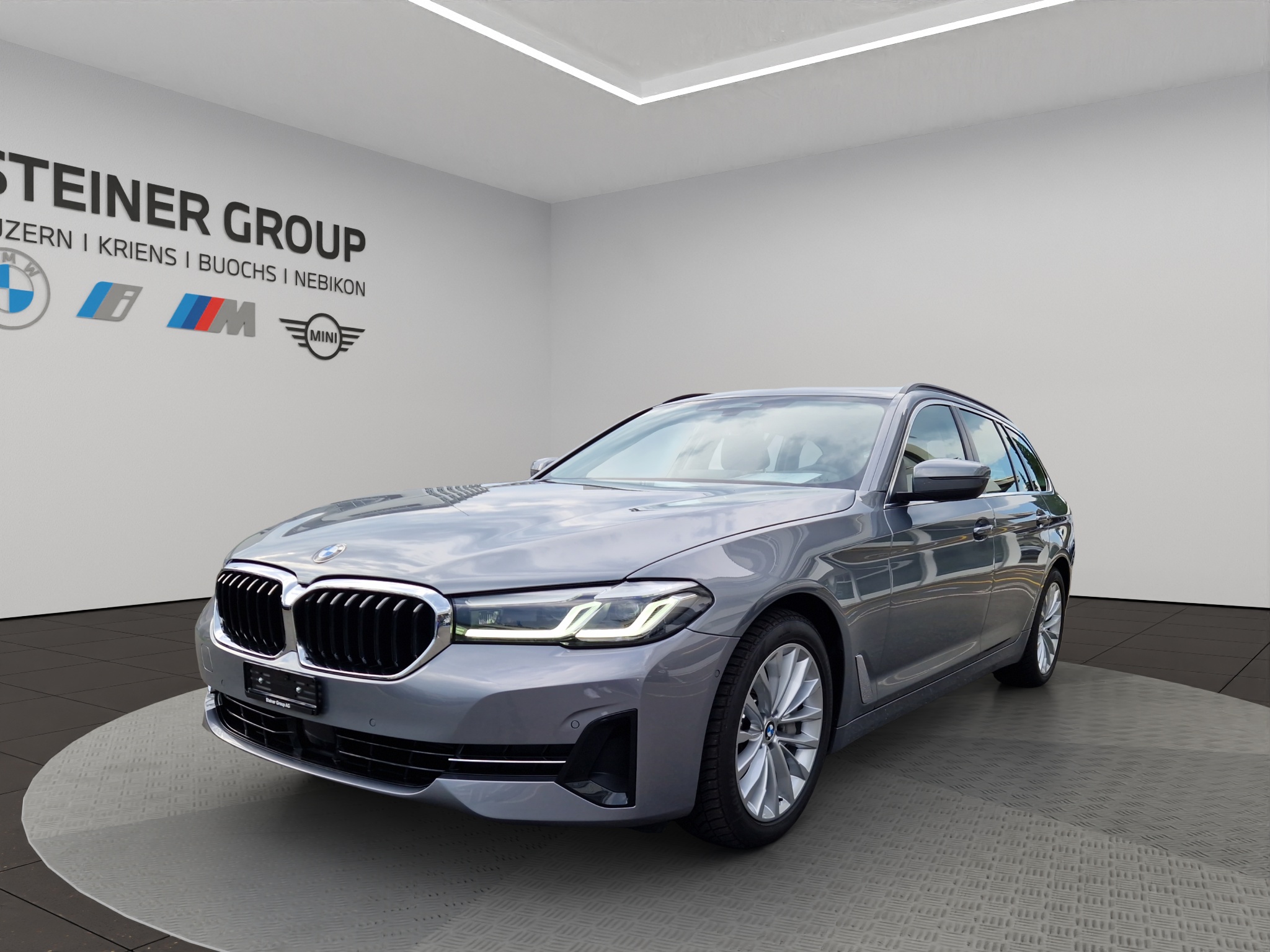 BMW 530d xDrive 48V Touring Steptronic