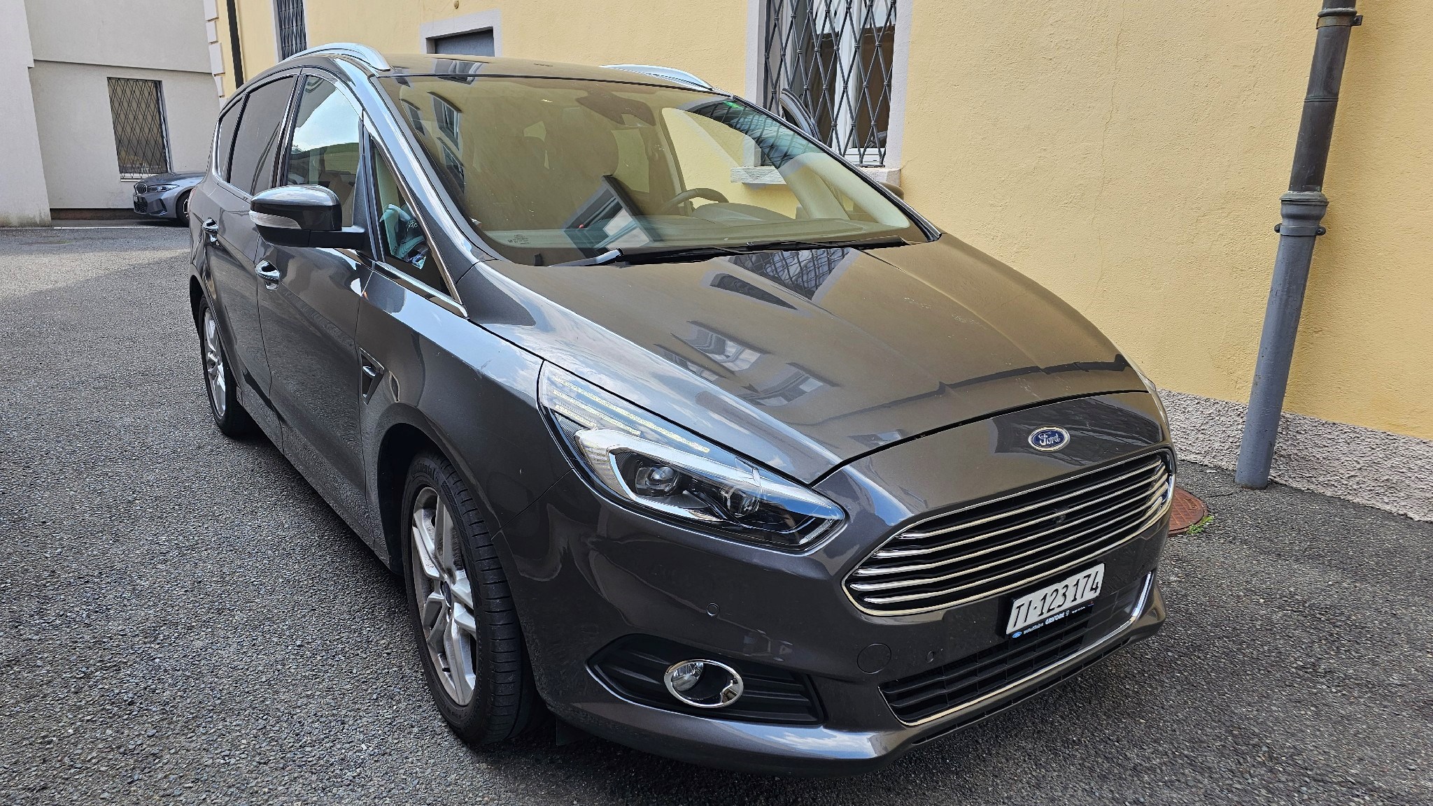 FORD S-Max 2.0 TDCi Titanium PowerShift