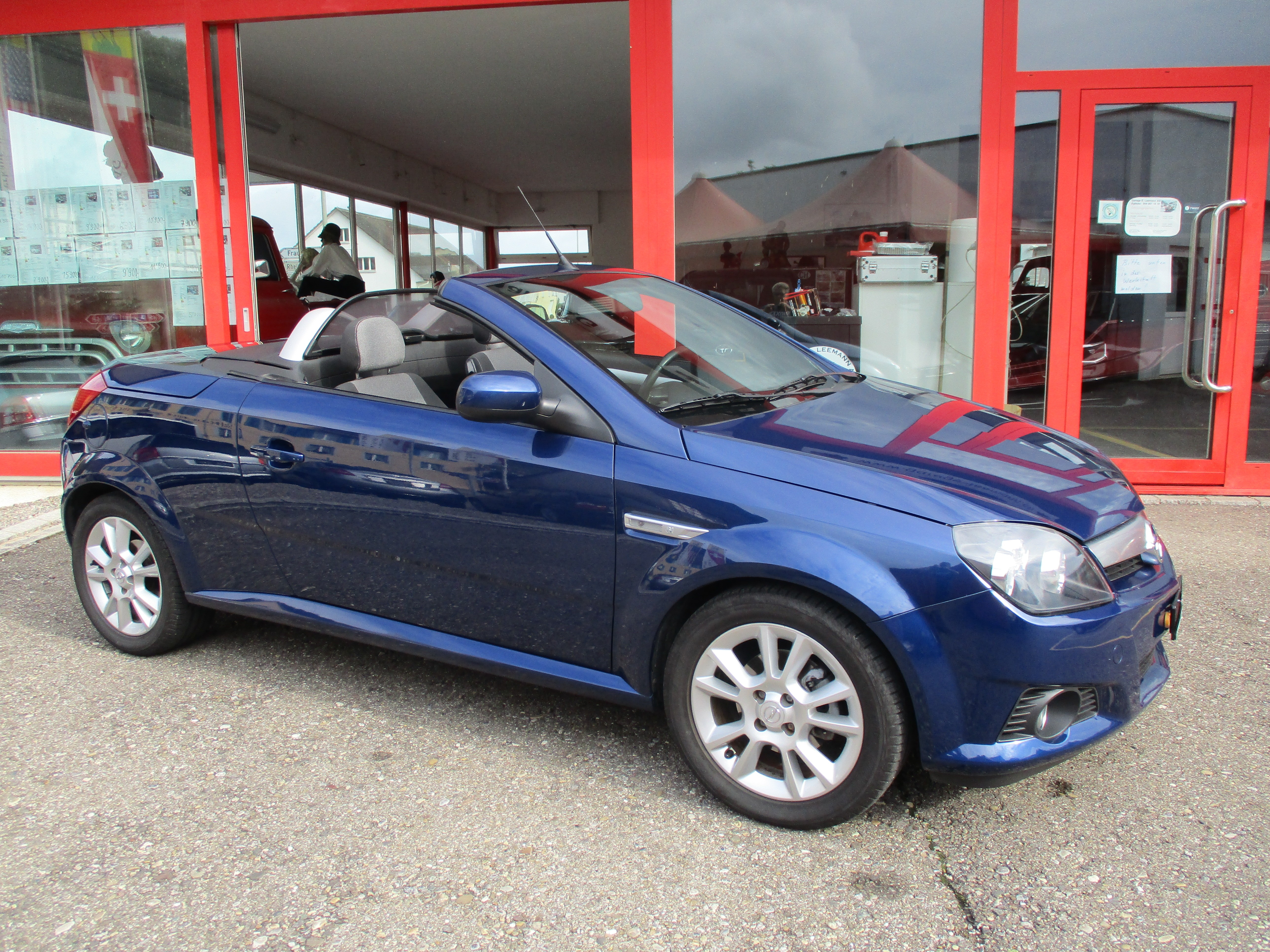 OPEL Tigra 1.8 Sport