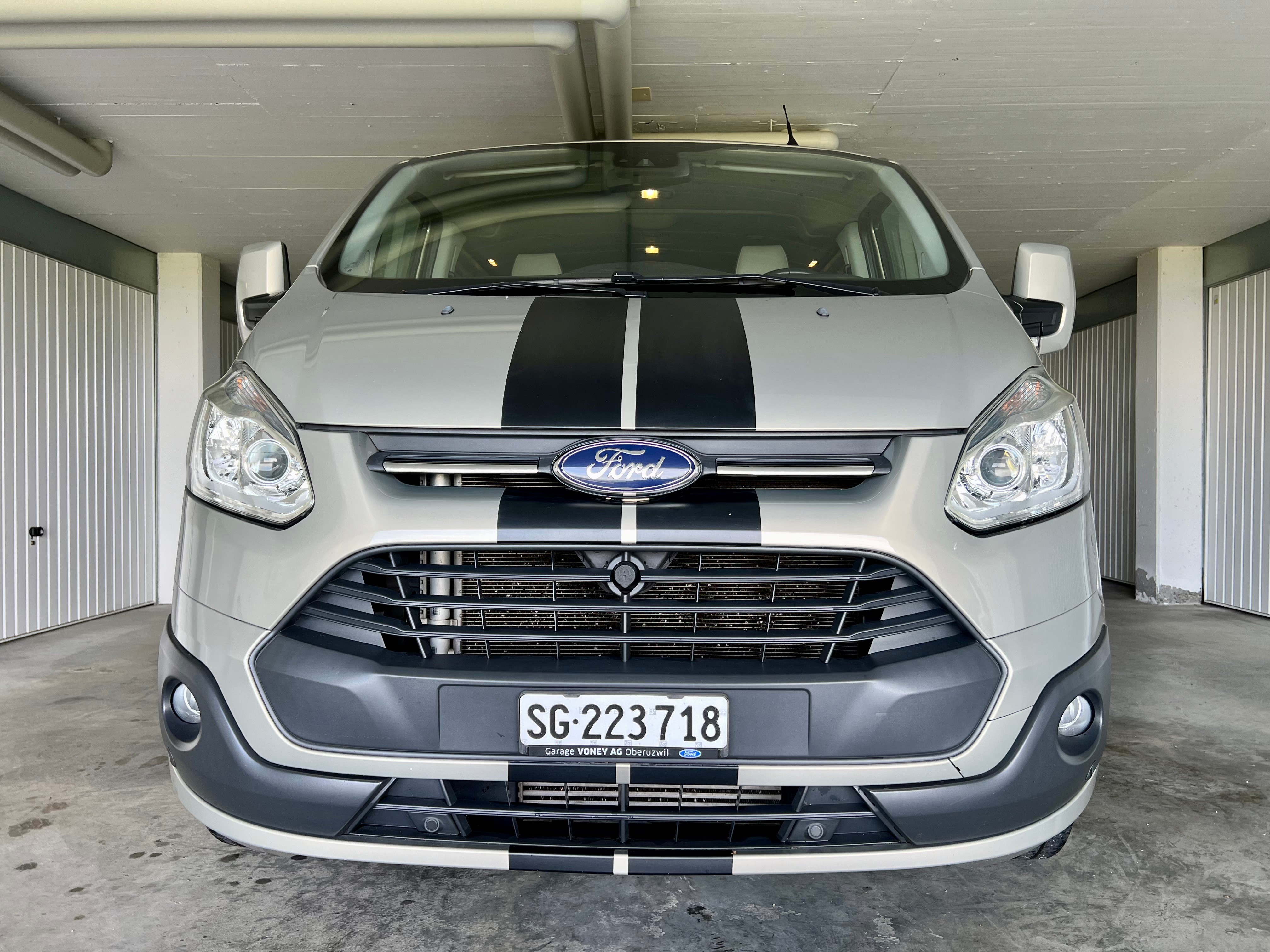 FORD Tourneo Custom 300 L2H1 Titanium