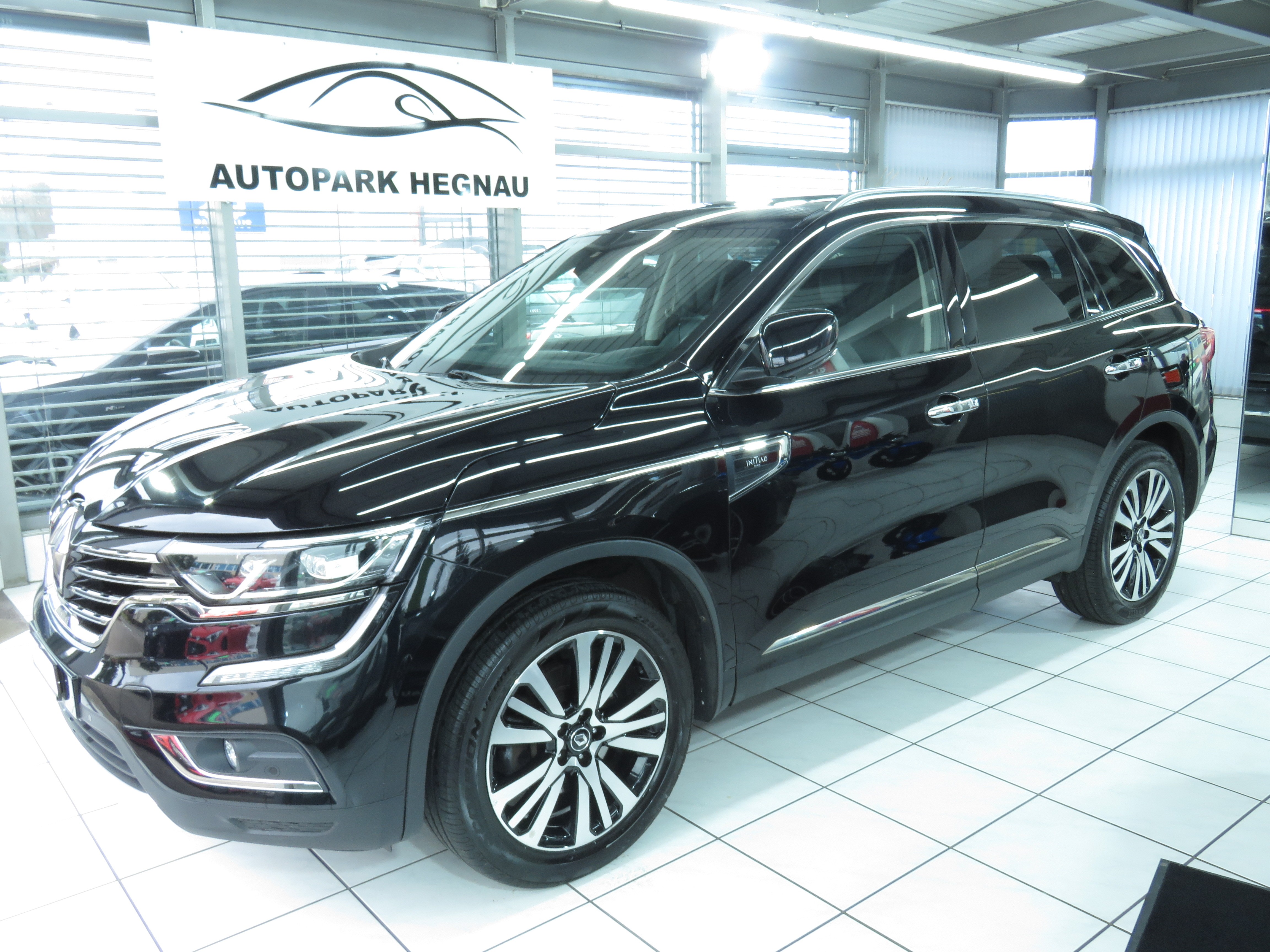 RENAULT Koleos 2.0 dCi Initiale Paris 4x4 Xtronic CVT (AHK 1.65 t, Automat)