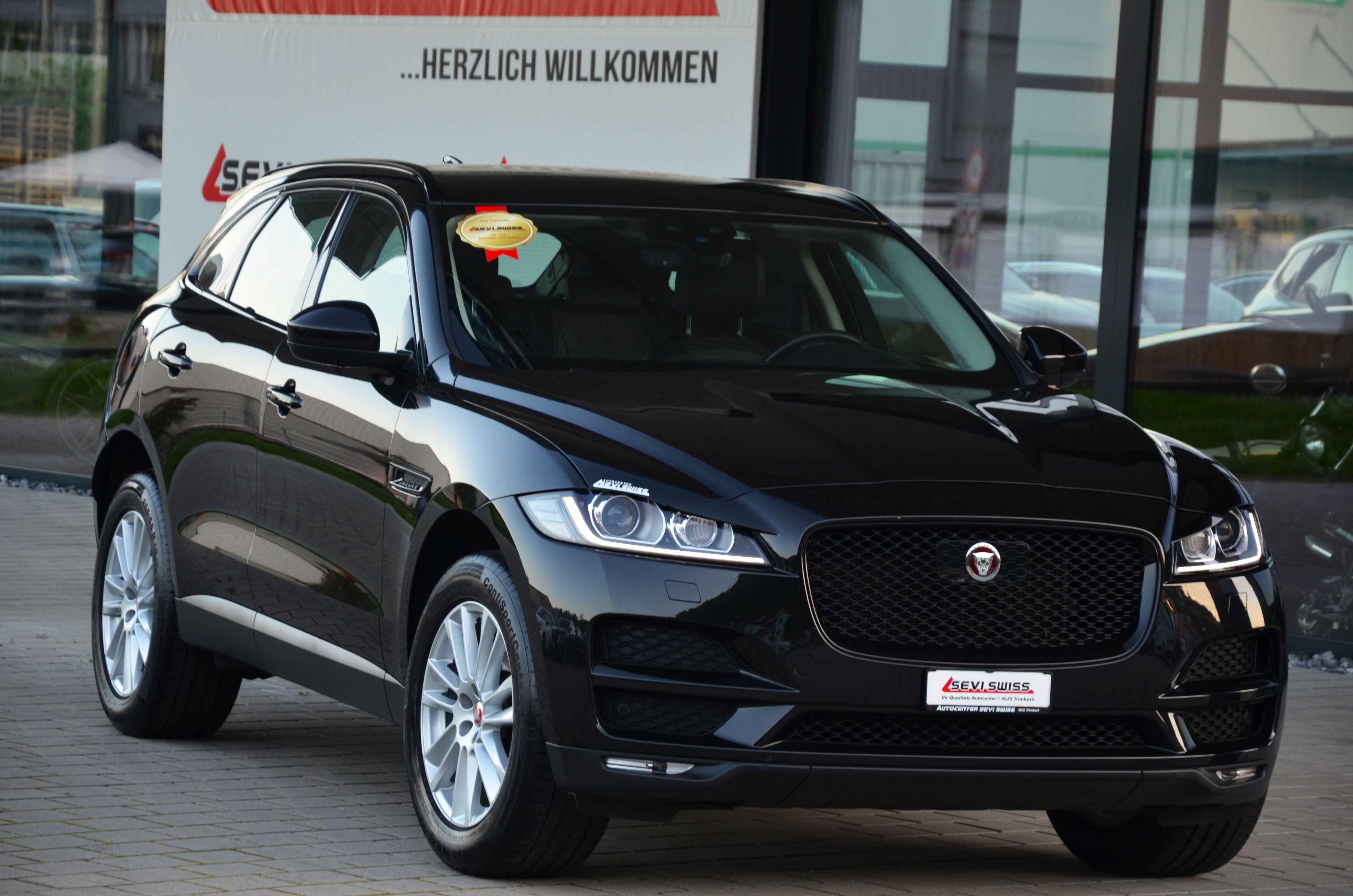 JAGUAR F-Pace 2.0d Prestige AWD Automatik