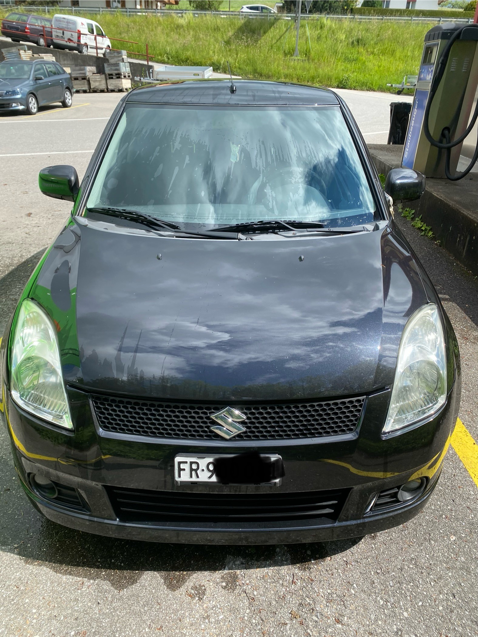 SUZUKI Swift 1.3i 16V GL Top