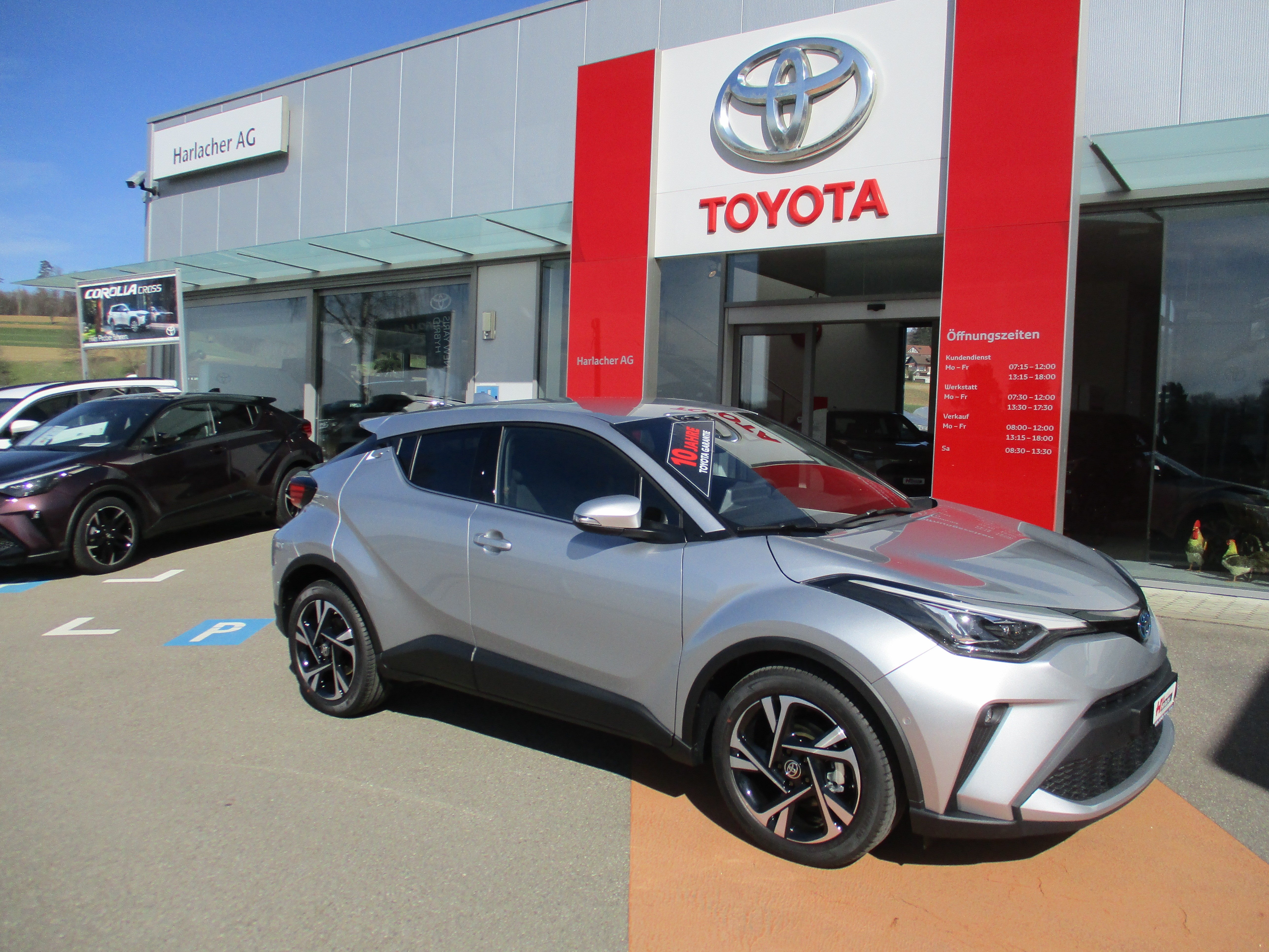 TOYOTA C-HR 1.8 HSD CVT Trend