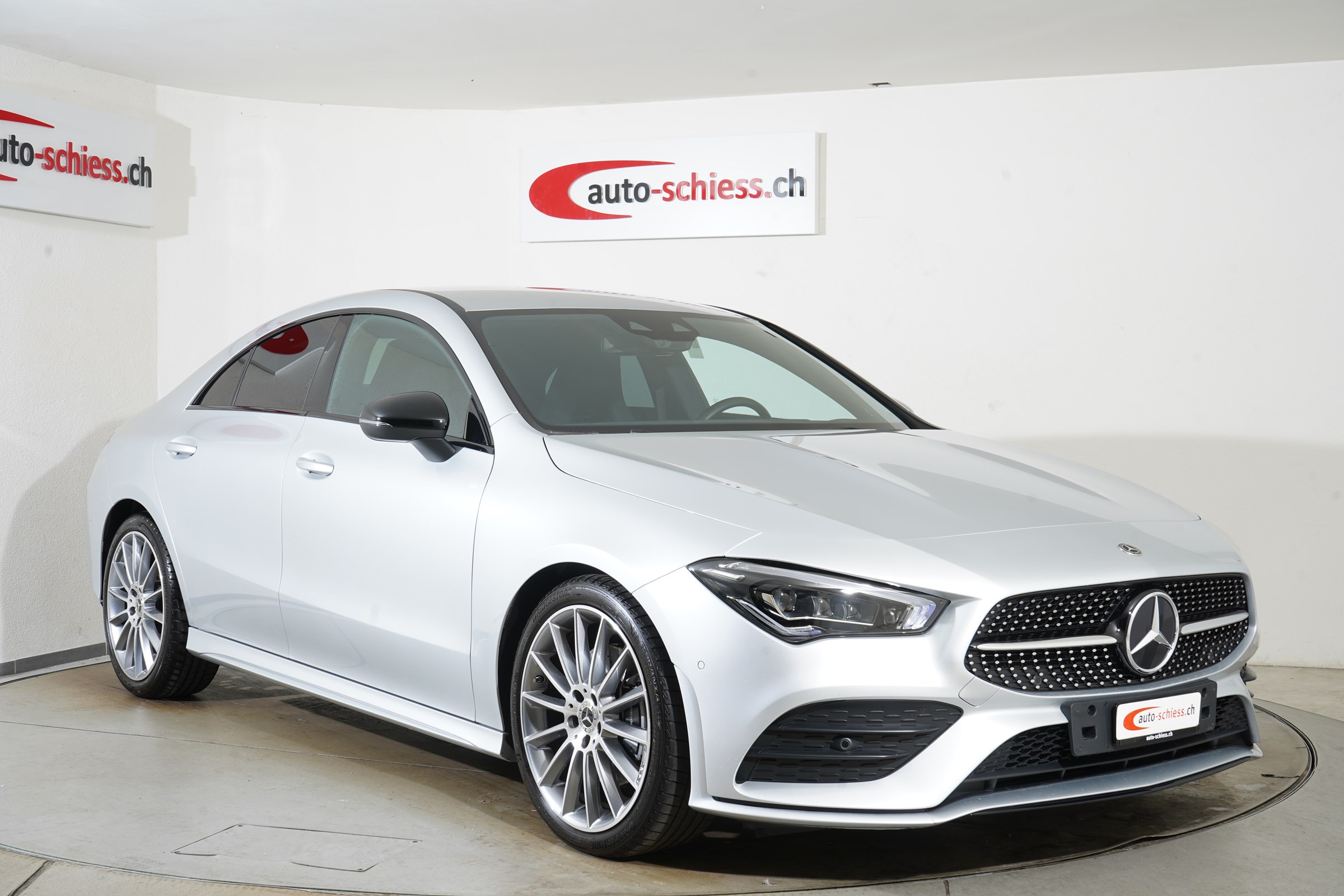 MERCEDES-BENZ CLA 200 AMG Line Night 7G-DCT