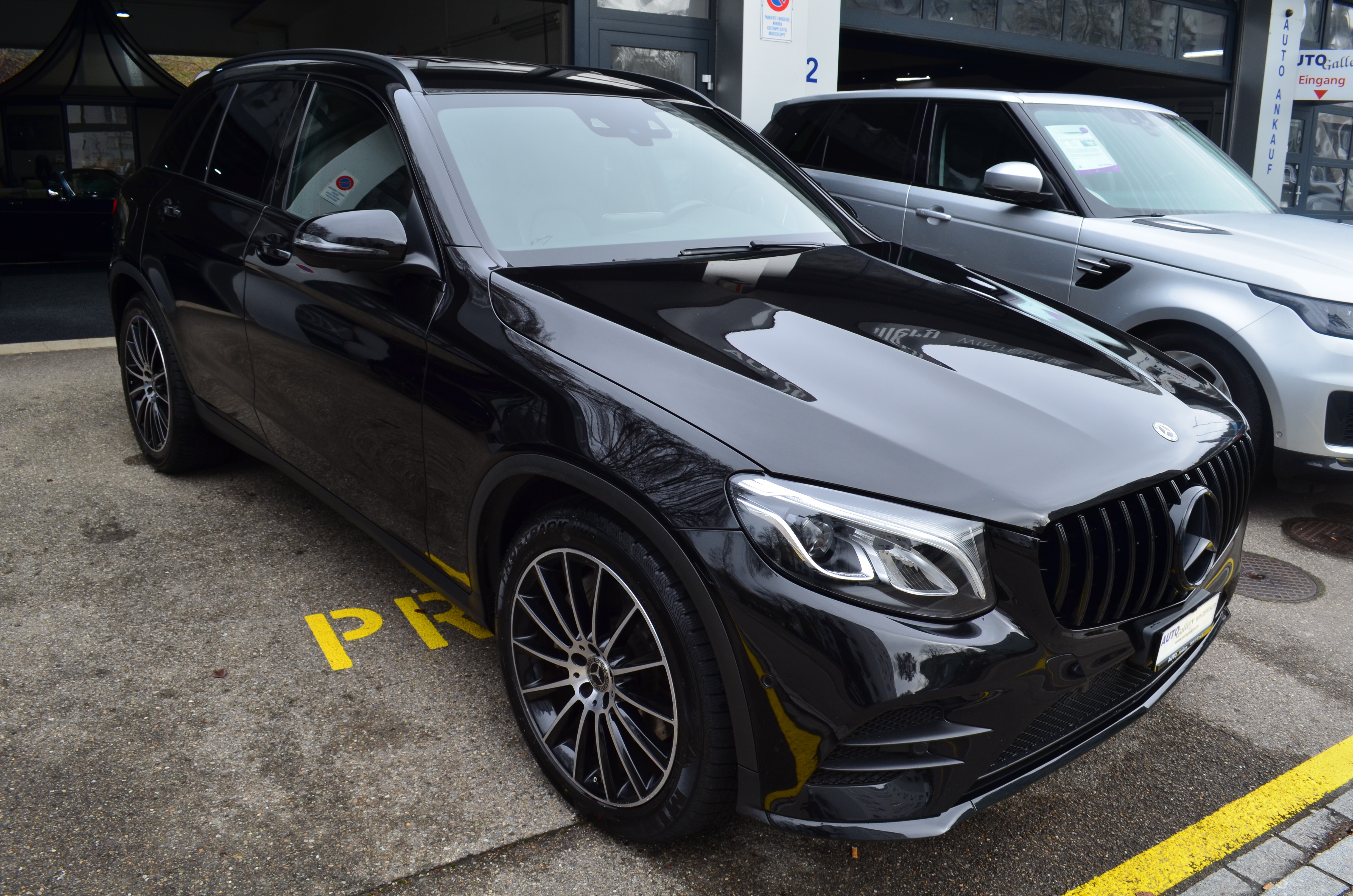 MERCEDES-BENZ GLC 250 d AMG Line 4Matic All Black