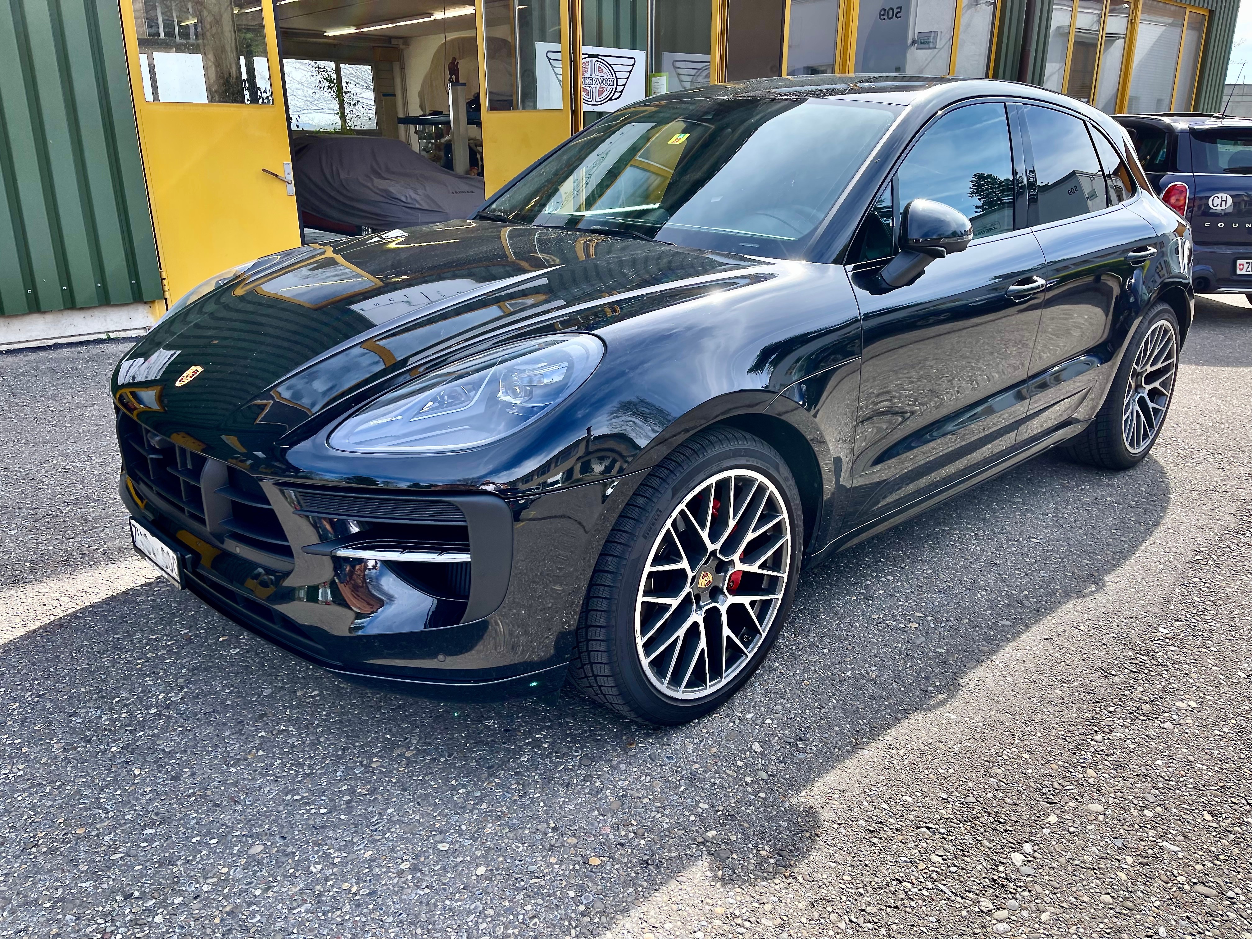 PORSCHE Macan GTS PDK